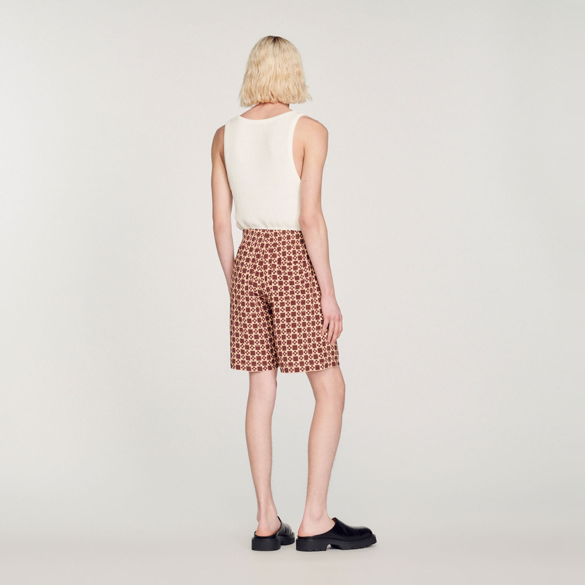 Pantalón corto estampado Square Cross