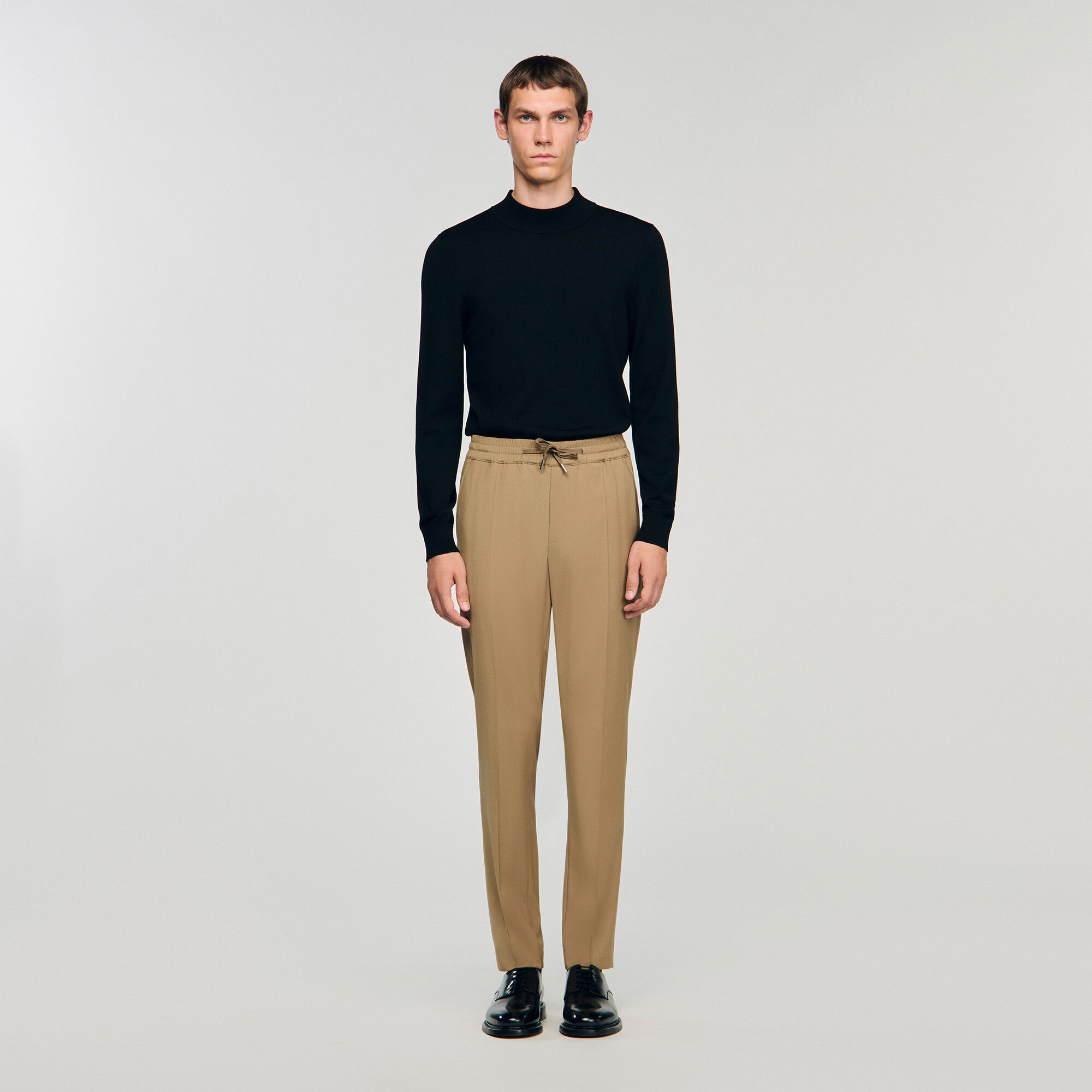 Pantalón recto elástico