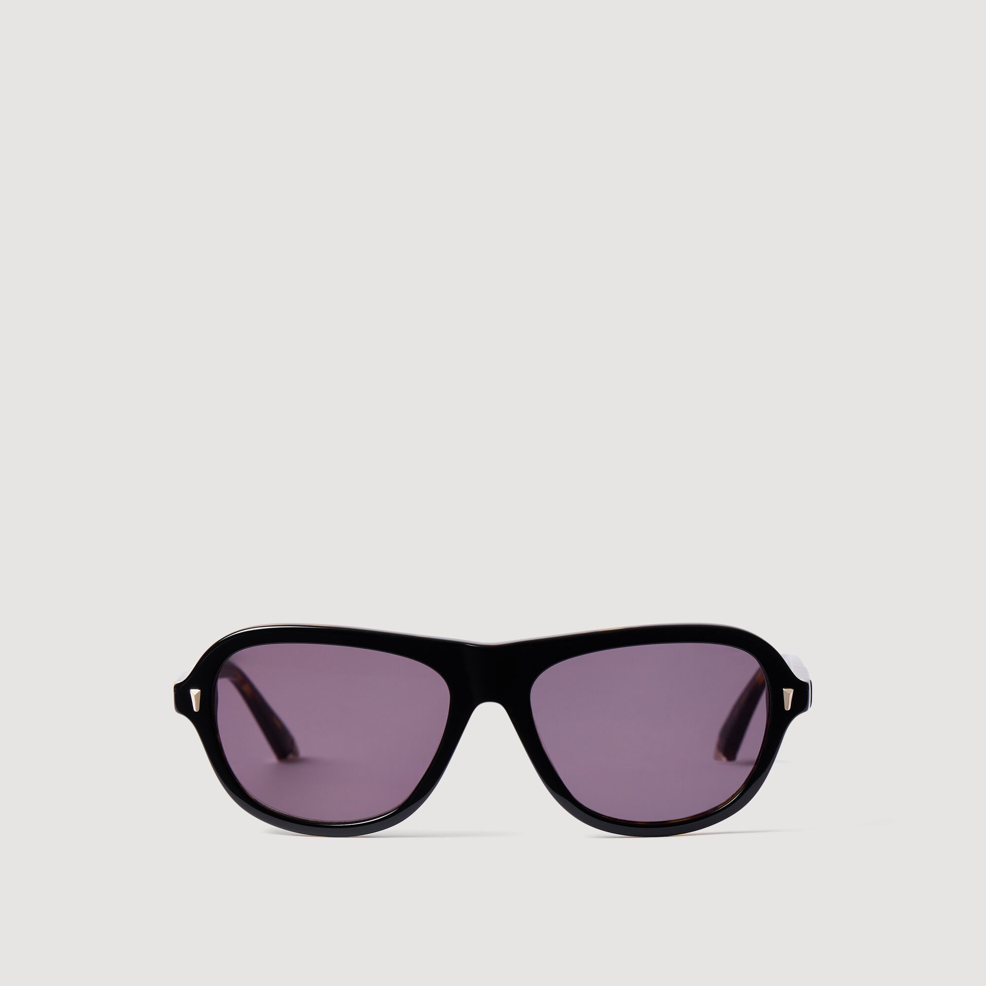 Gafas de sol con lentes ahumadas