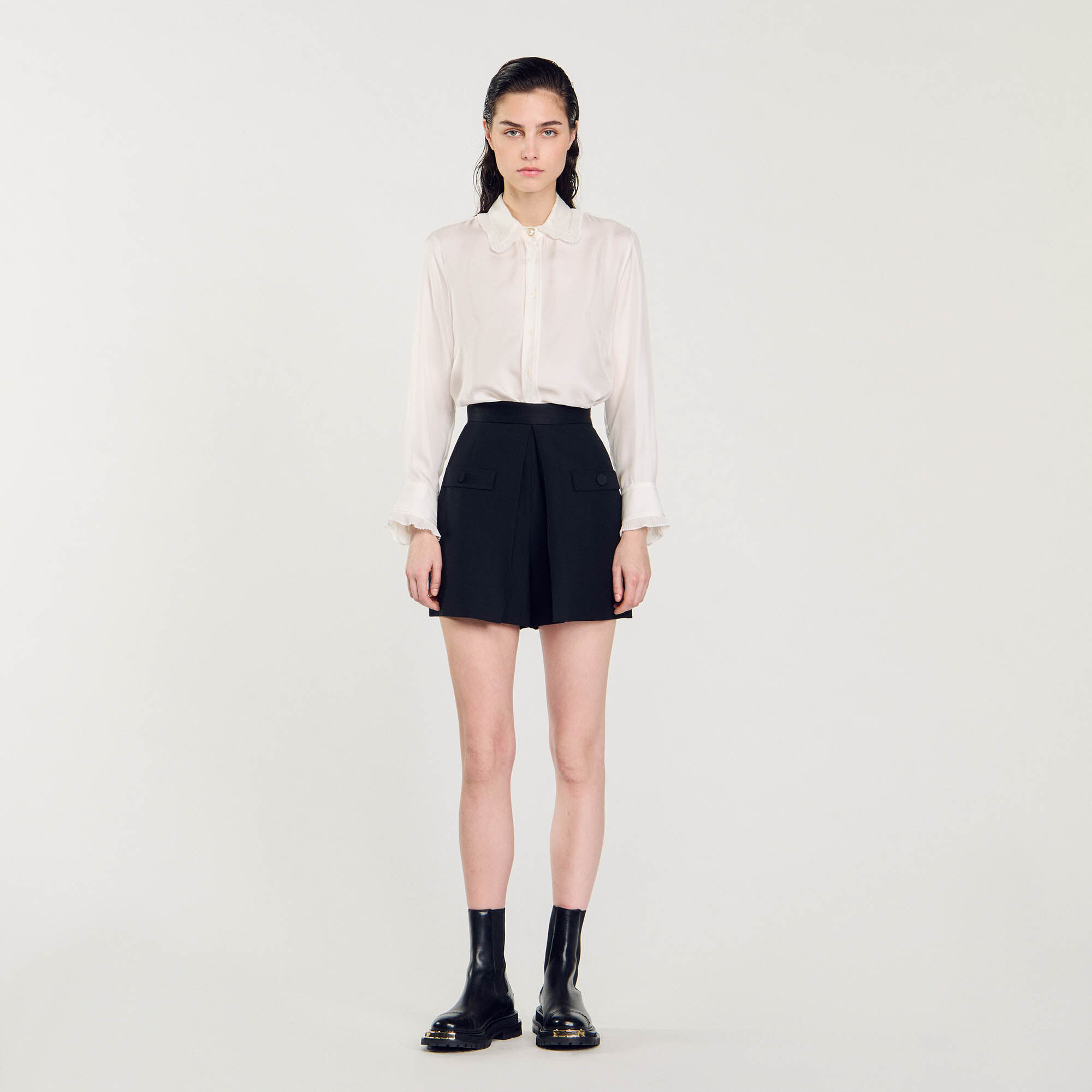 Short de talle alto con botones