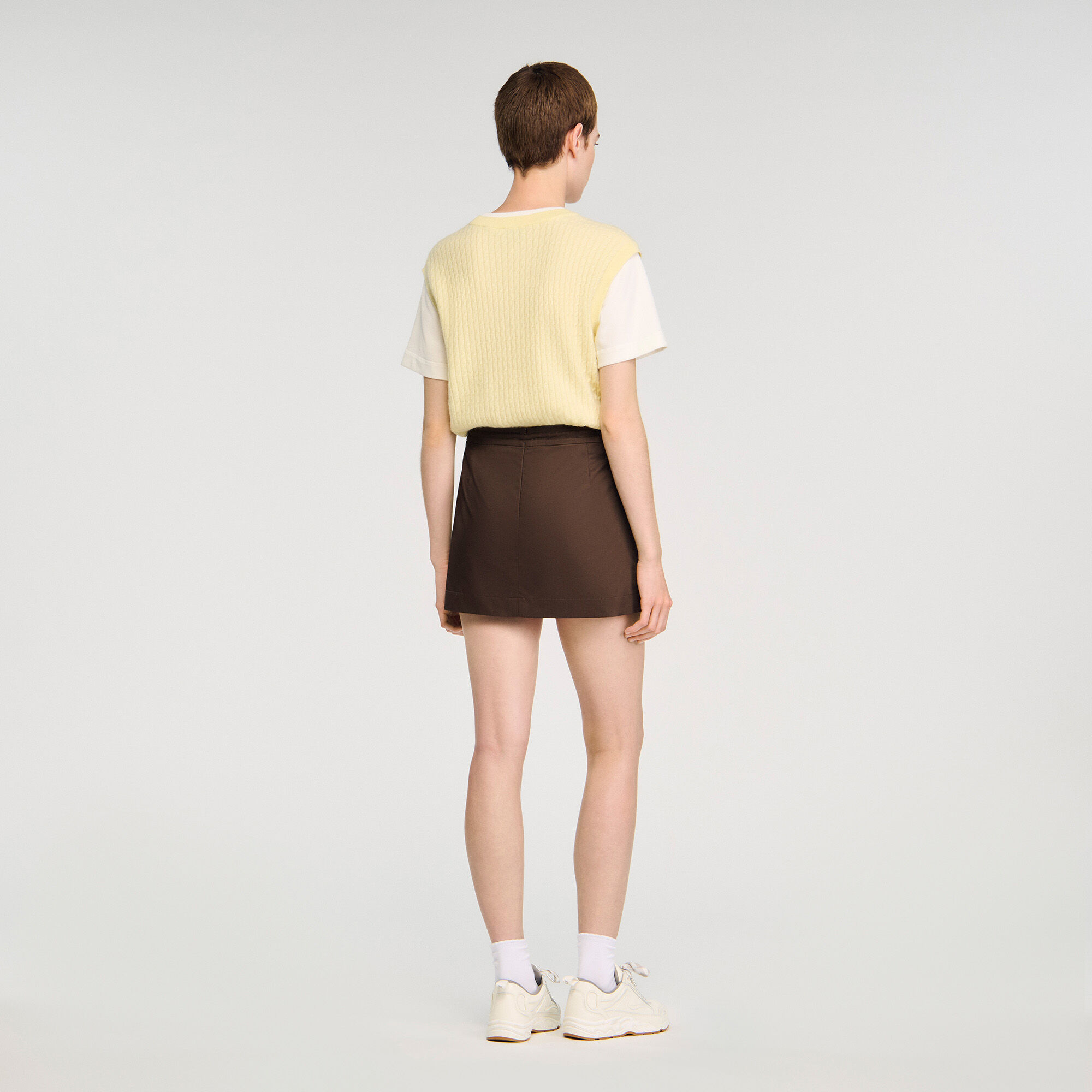 Falda pantalón con pliegue