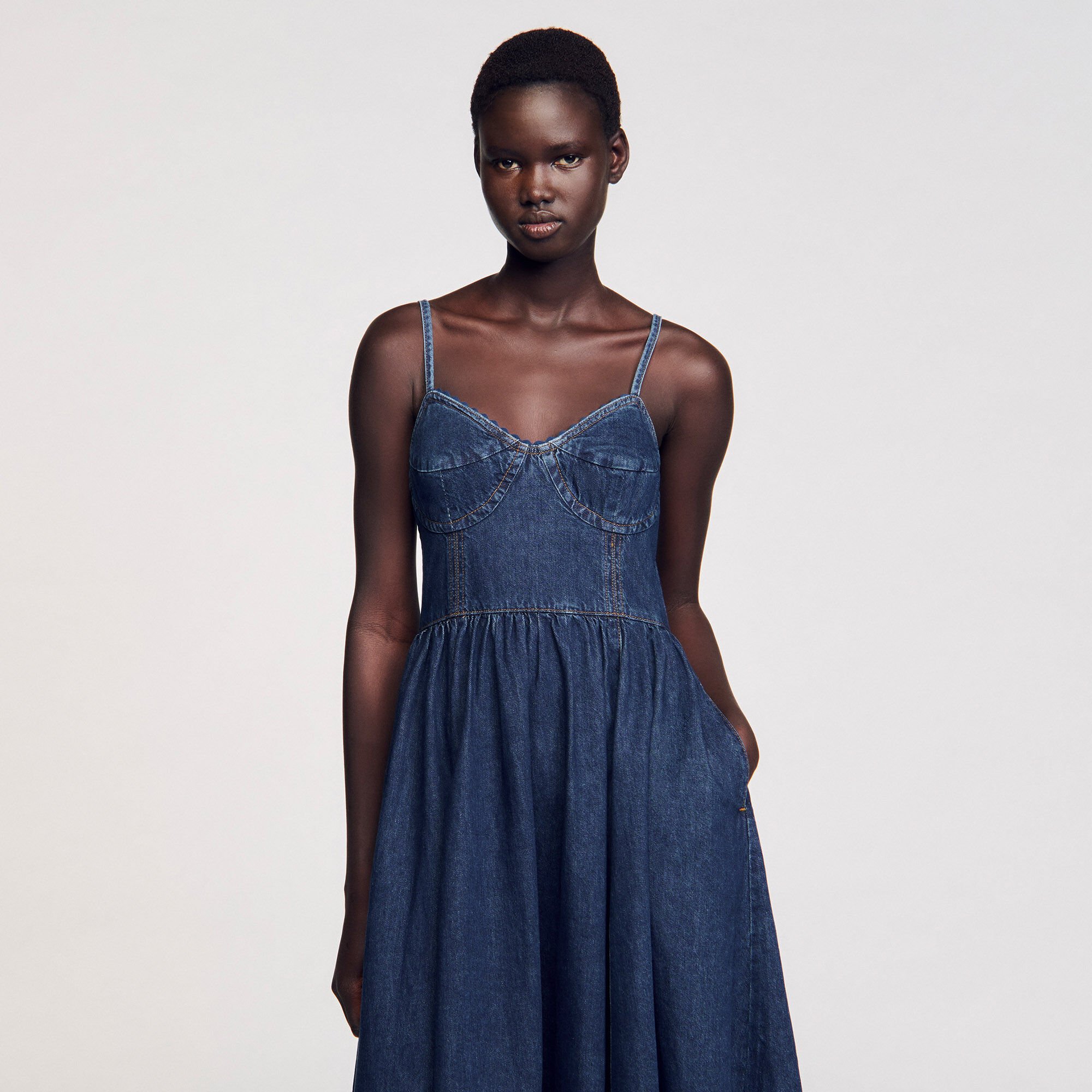 Vestido midi de mezclilla