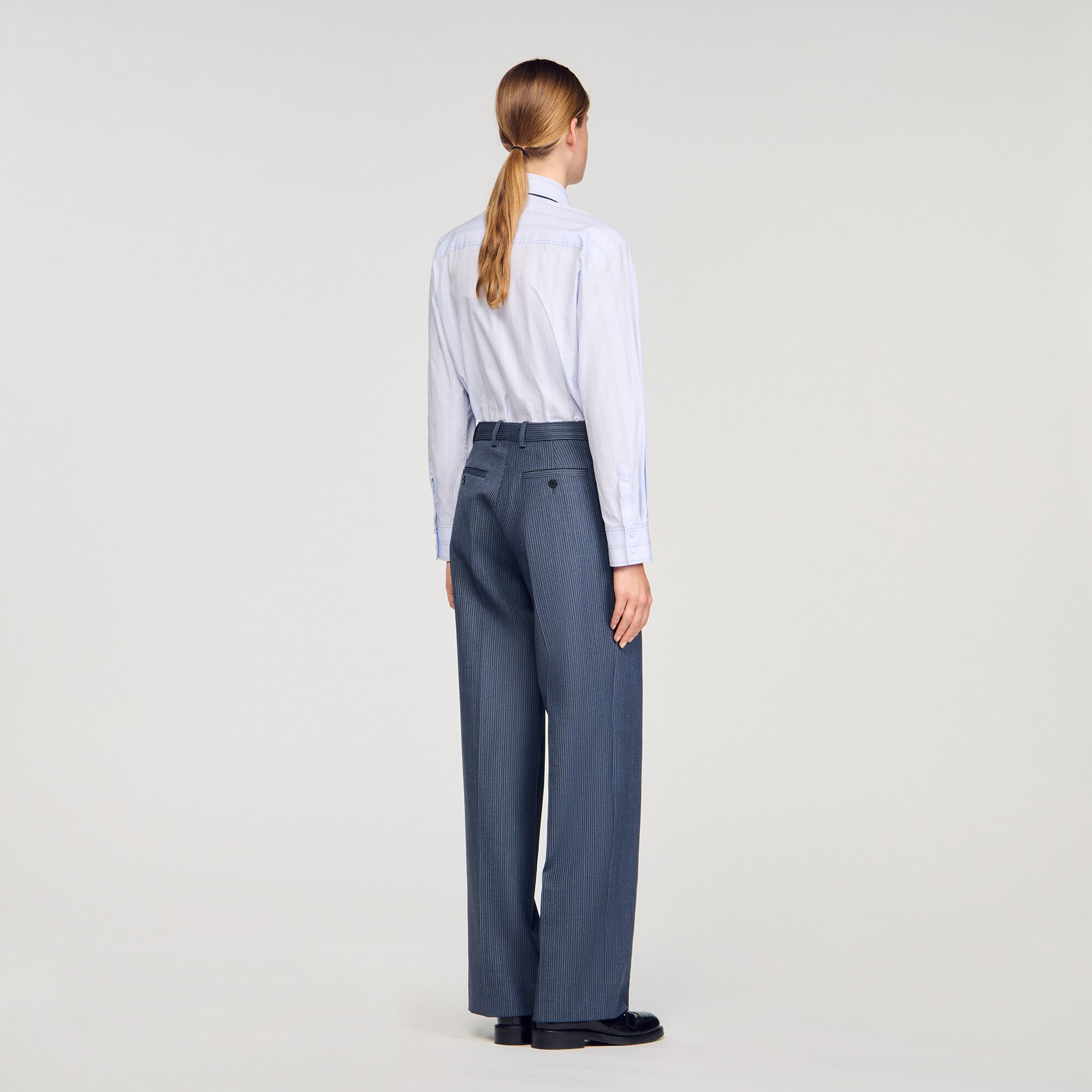 Pantalón a rayas