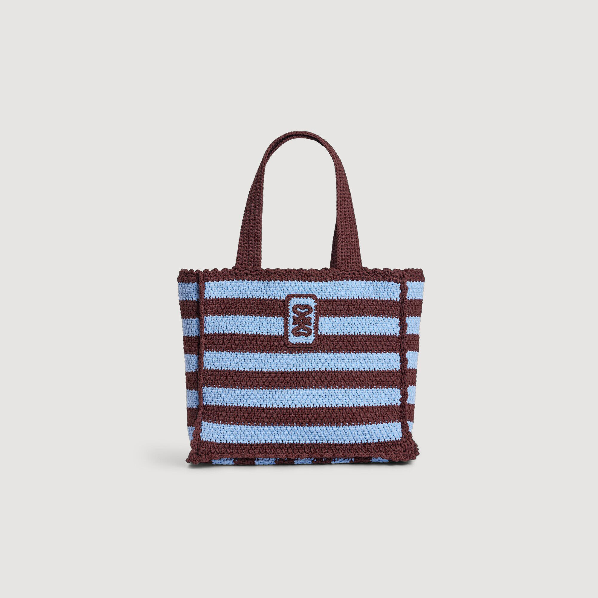 Bolso de ganchillo a rayas