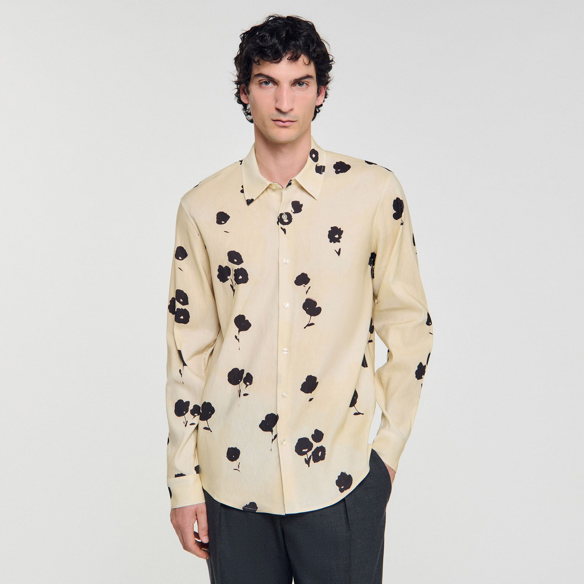 Camisa de lino con estampado floral