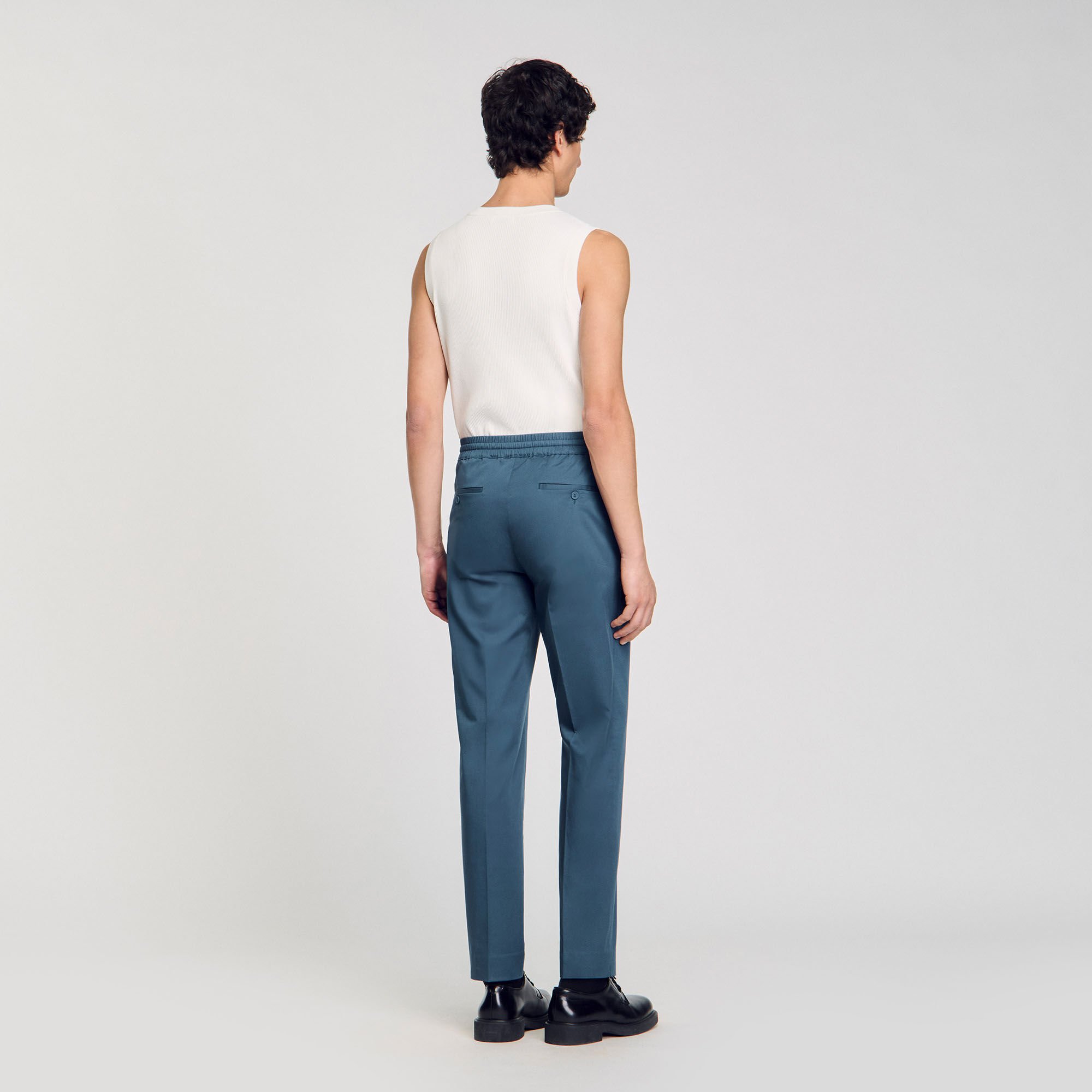 Pantalón recto elástico