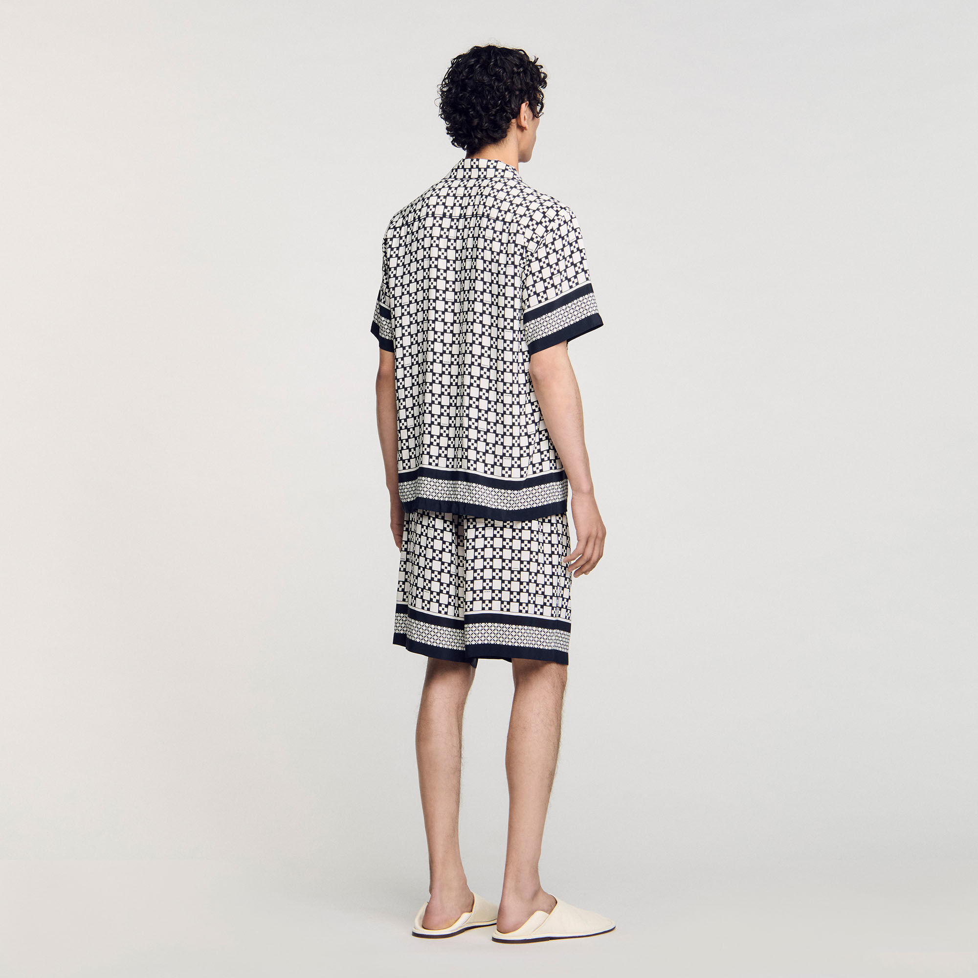 Camisa fluida con estampado Square Cross