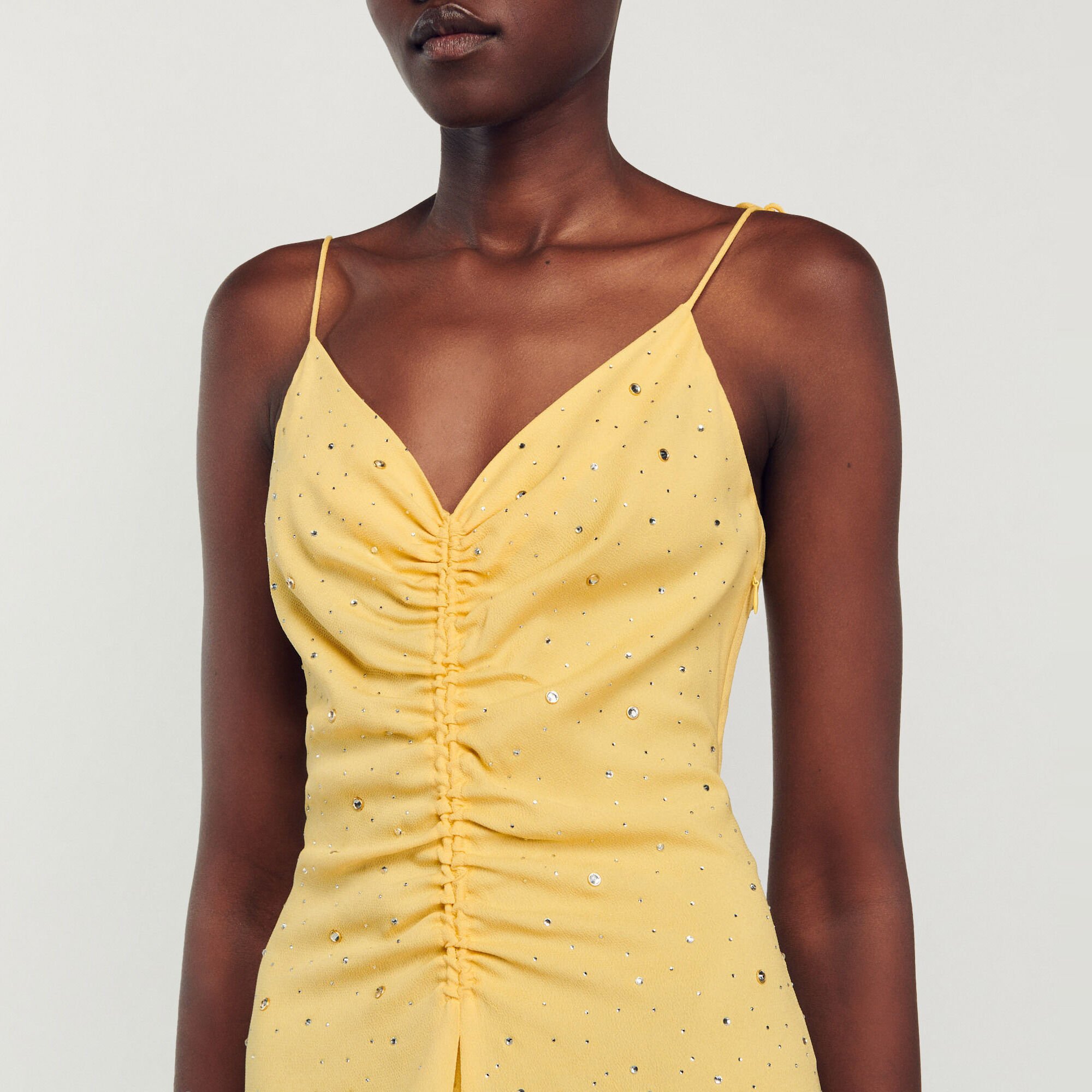 Vestido con strass