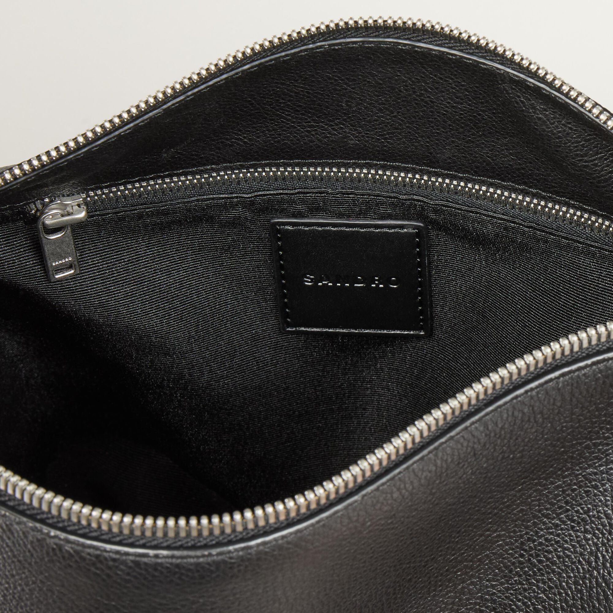 Bolso de cuero granulado