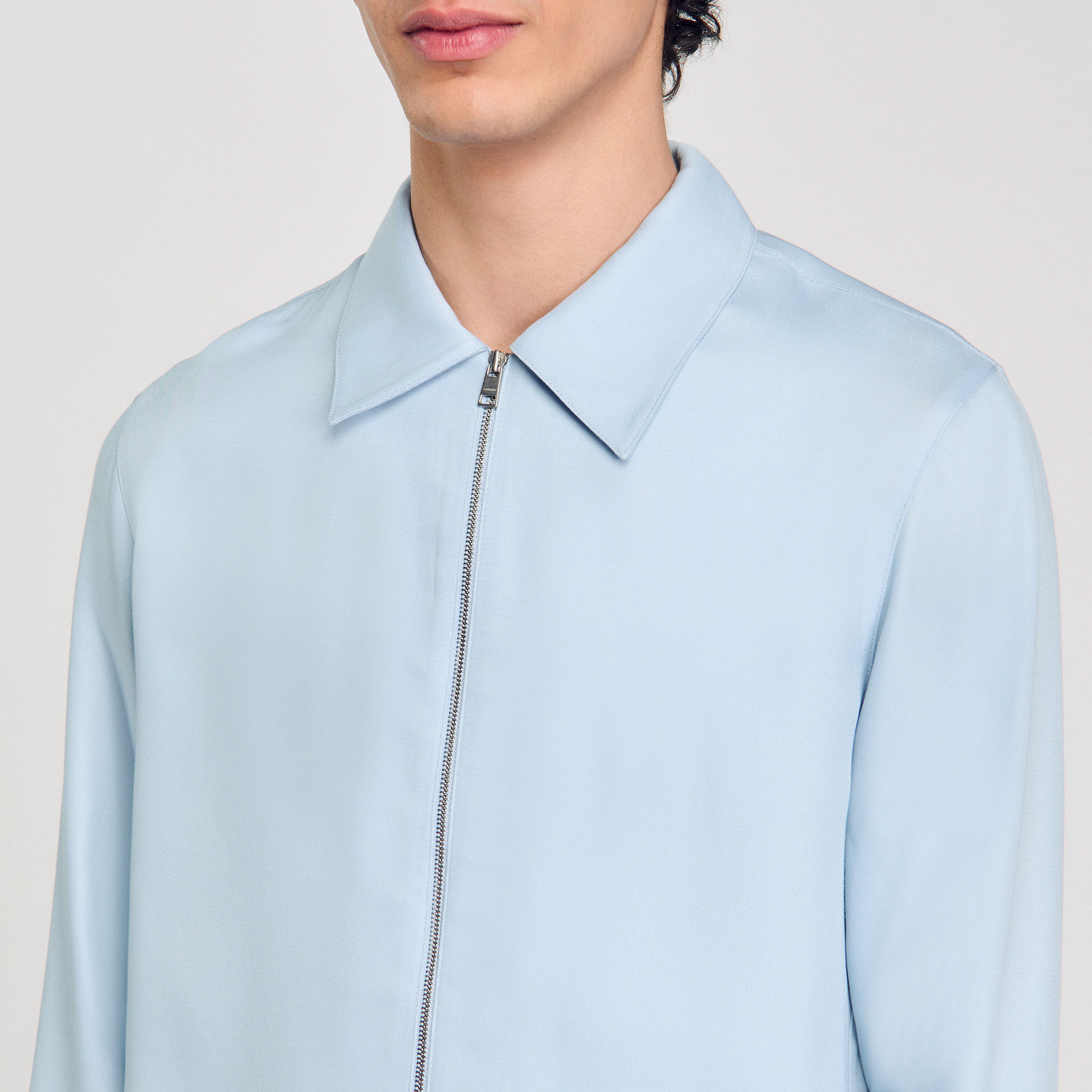 Camisa con cremallera