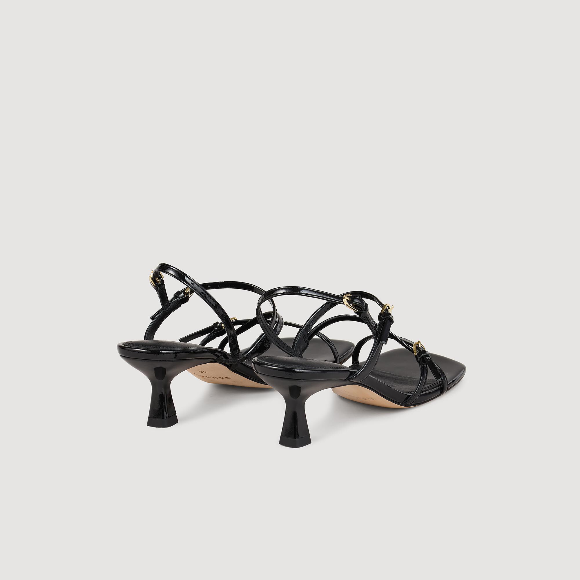 Sandalias de tiras