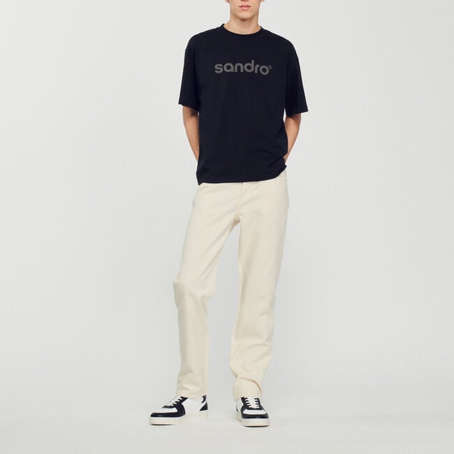 Camiseta oversize con logotipo