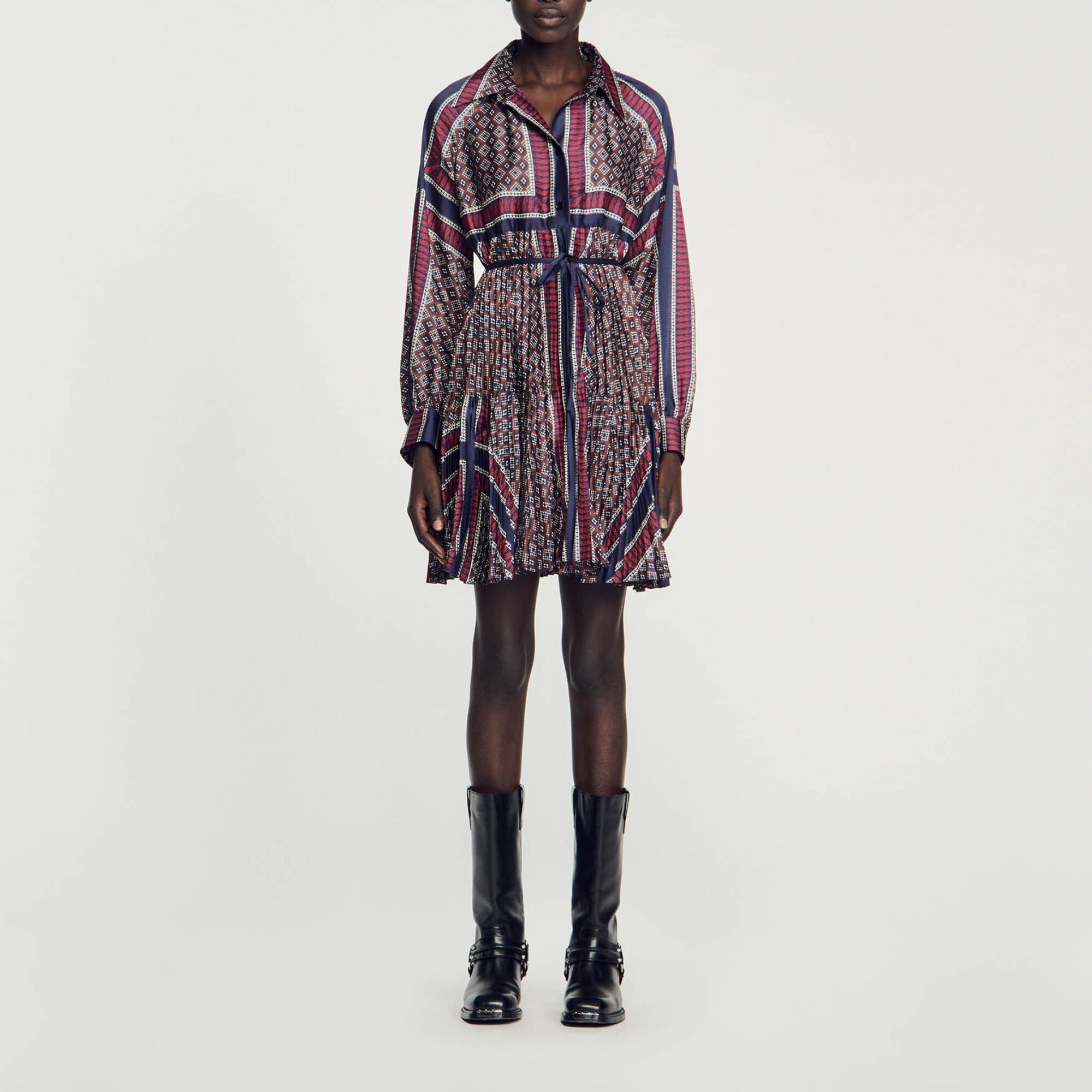 Vestido de camisa plisado