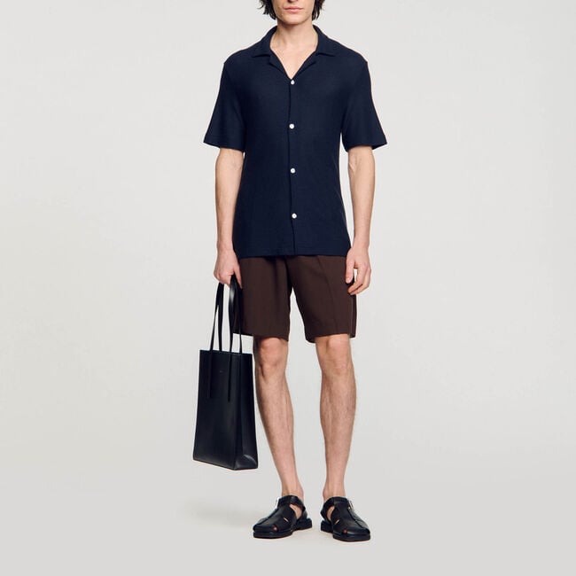 Camisa con cuello italiano