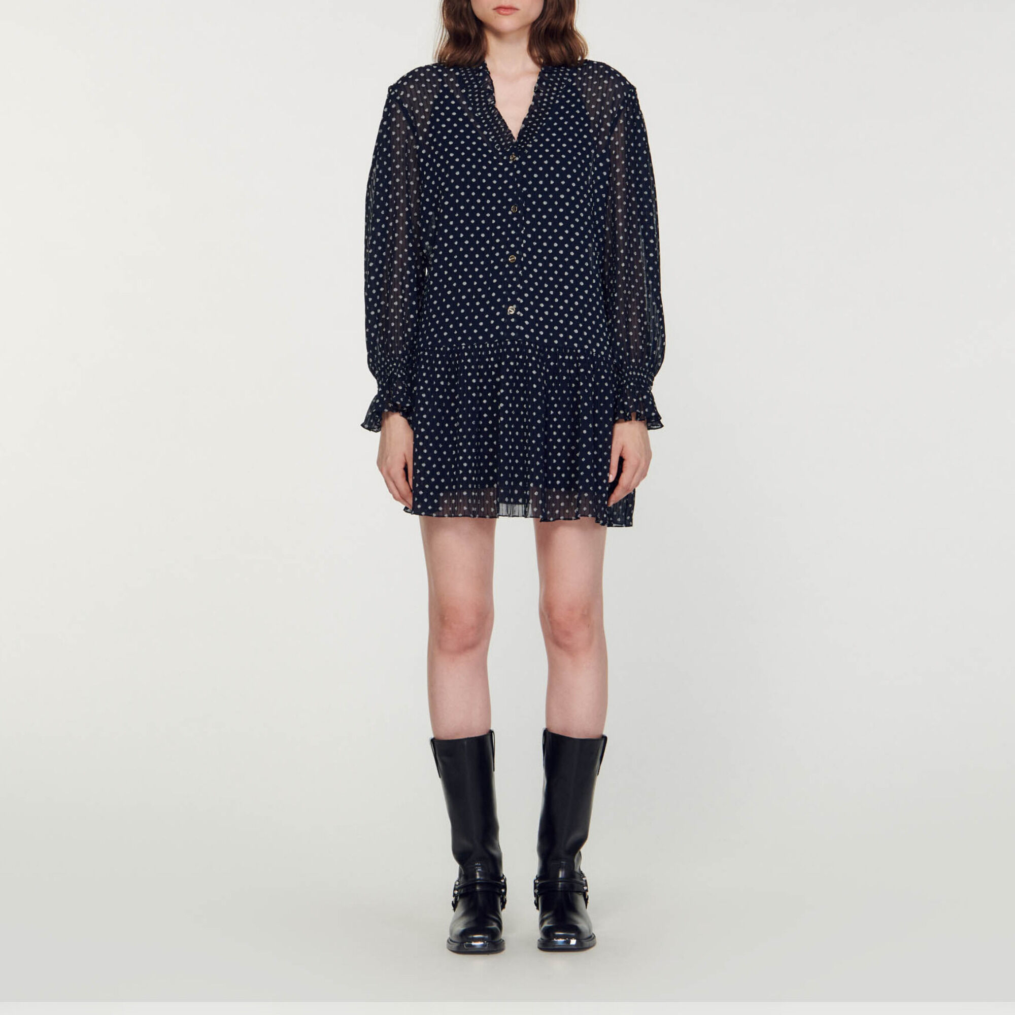 Vestido corto con lunares