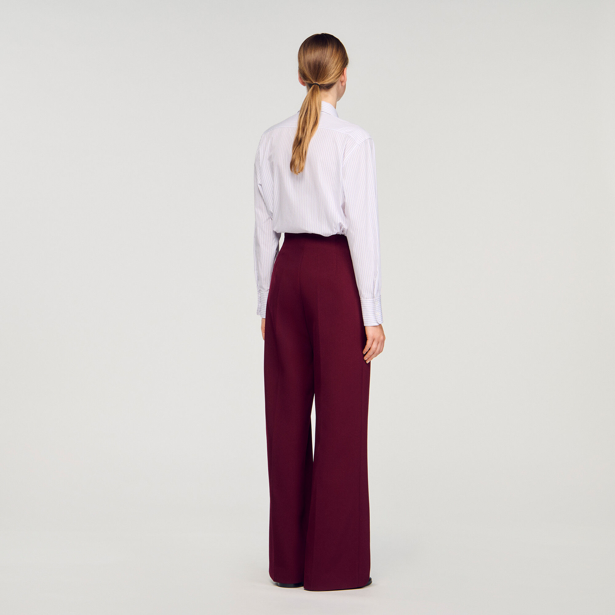 Pantalón ancho