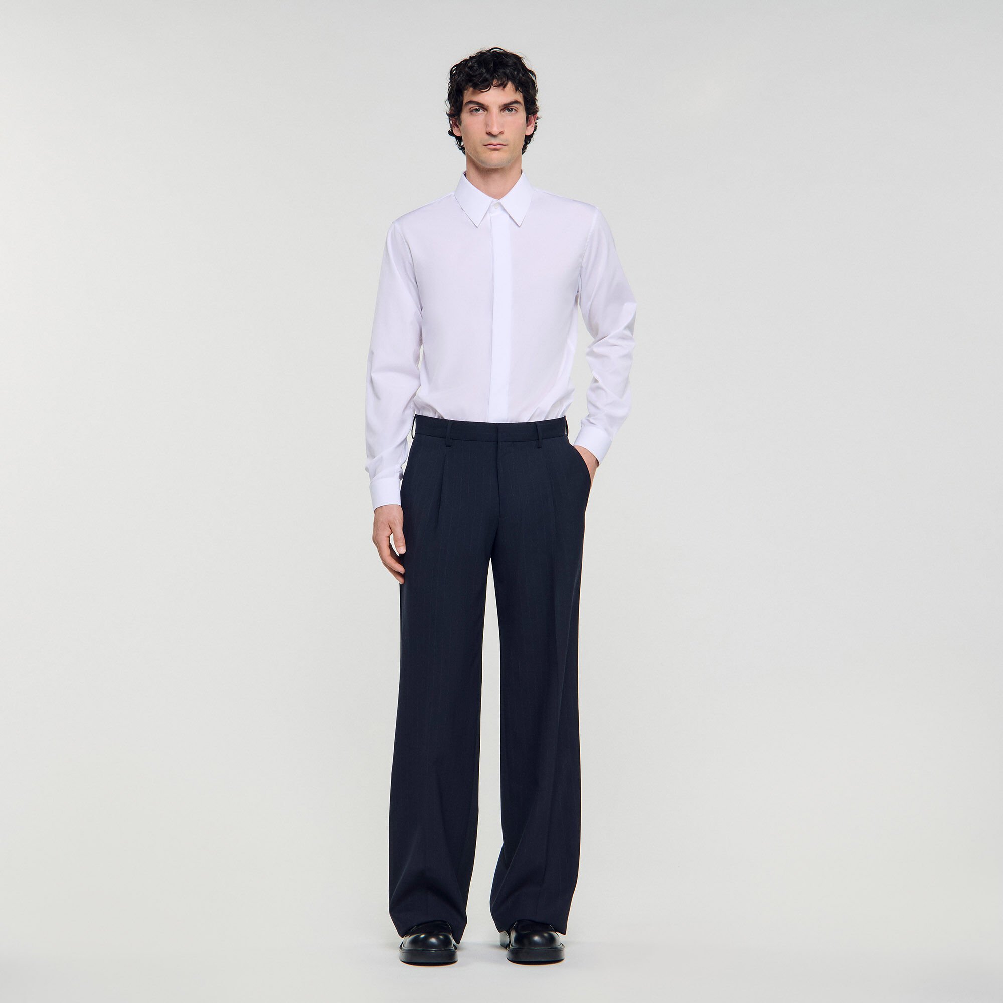 Pantalón ancho de traje de lana