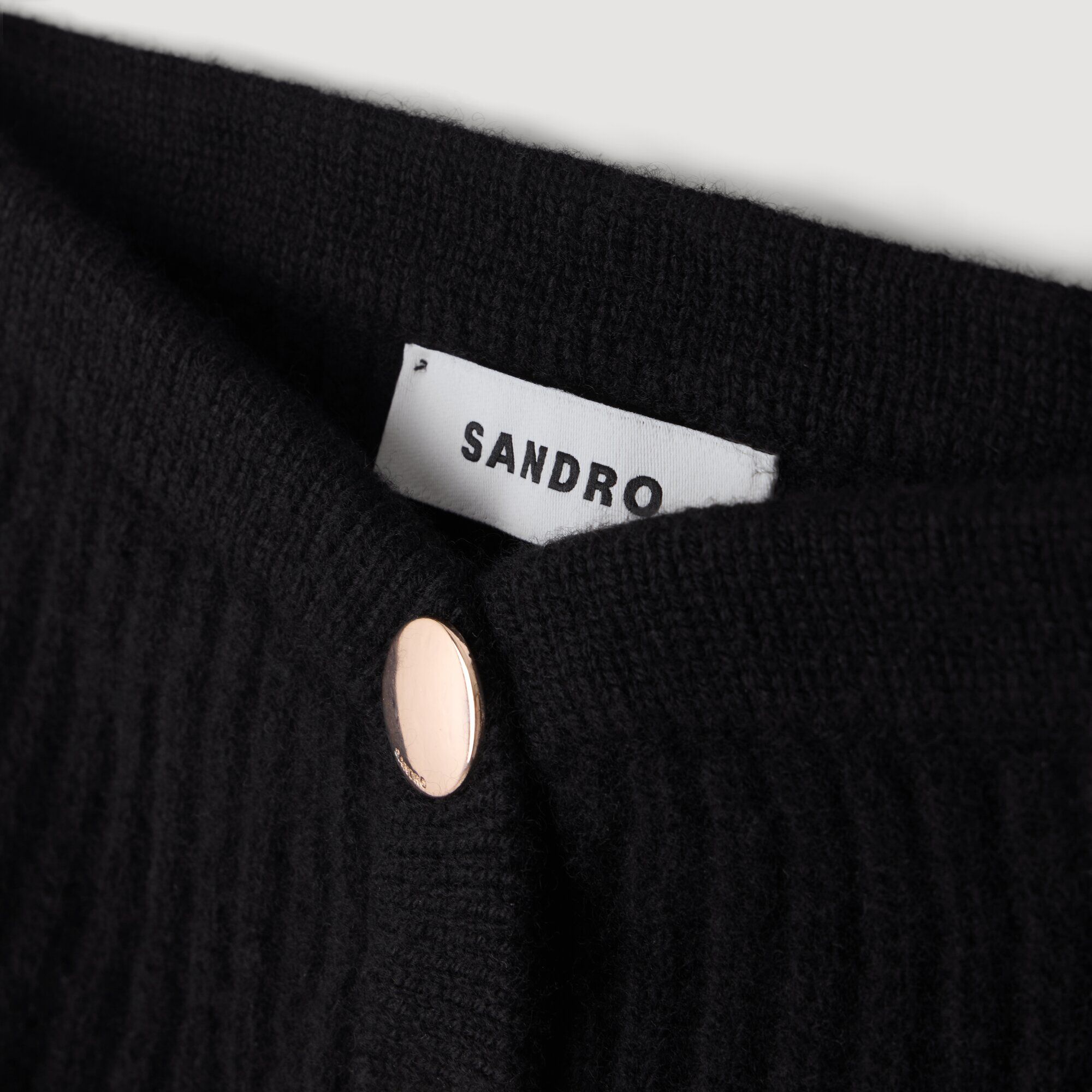 Cuello alto con botones - Mujer | Sandro