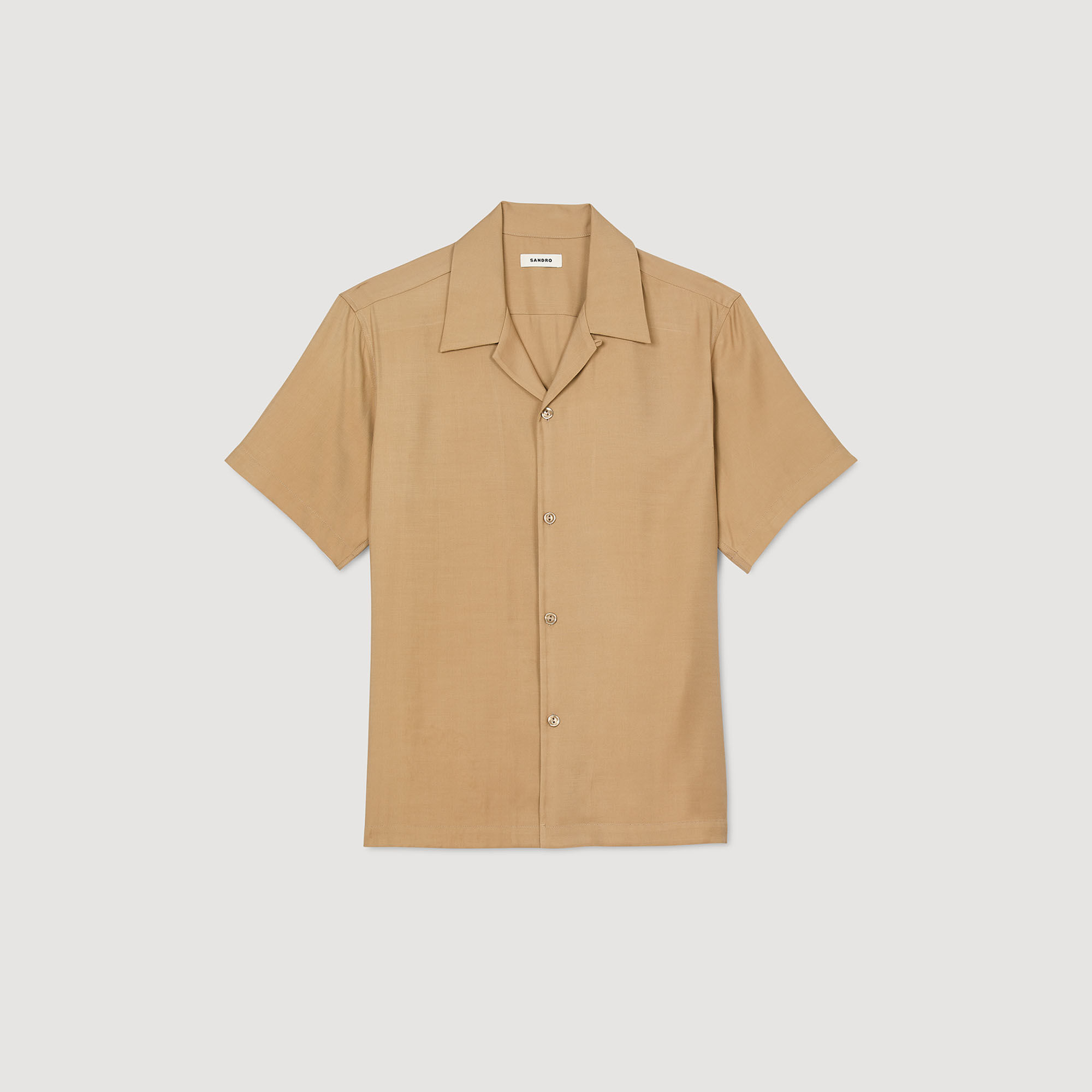 Camisa con cuello italiano