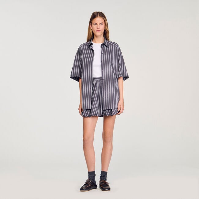 Camisa oversize de rayas con strass