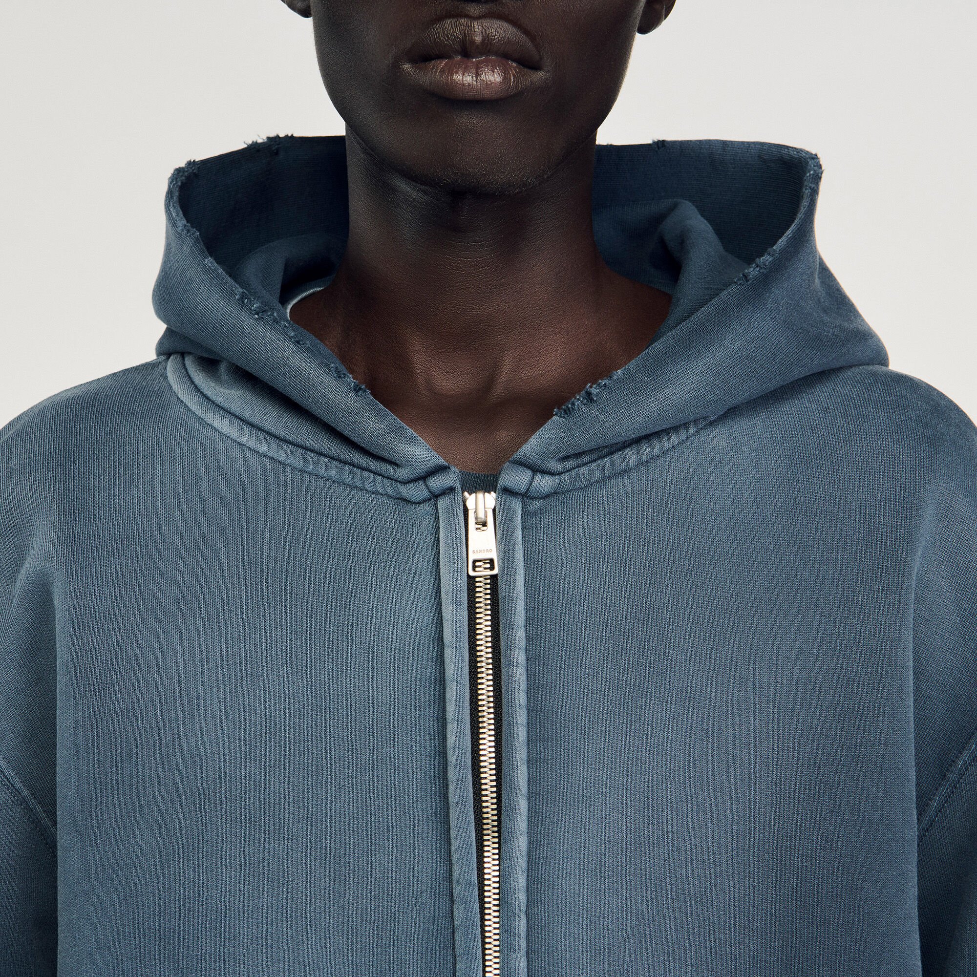 Sudadera sobredimensionada