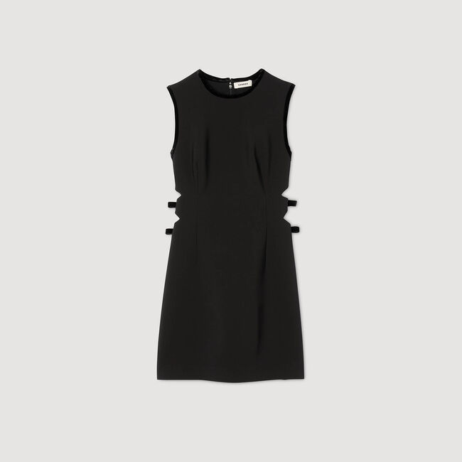 Vestido corto con aberturas