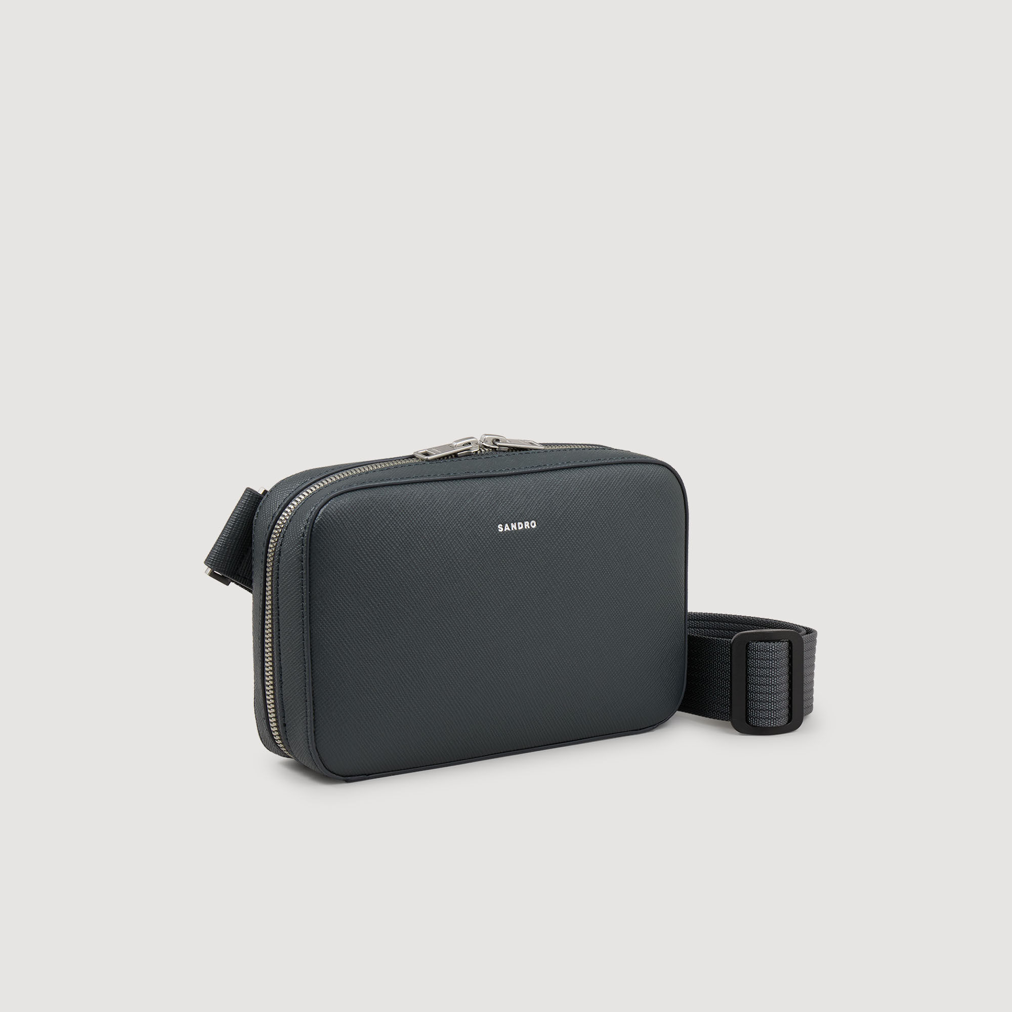 Bolso pequeño de cuero reconstituido