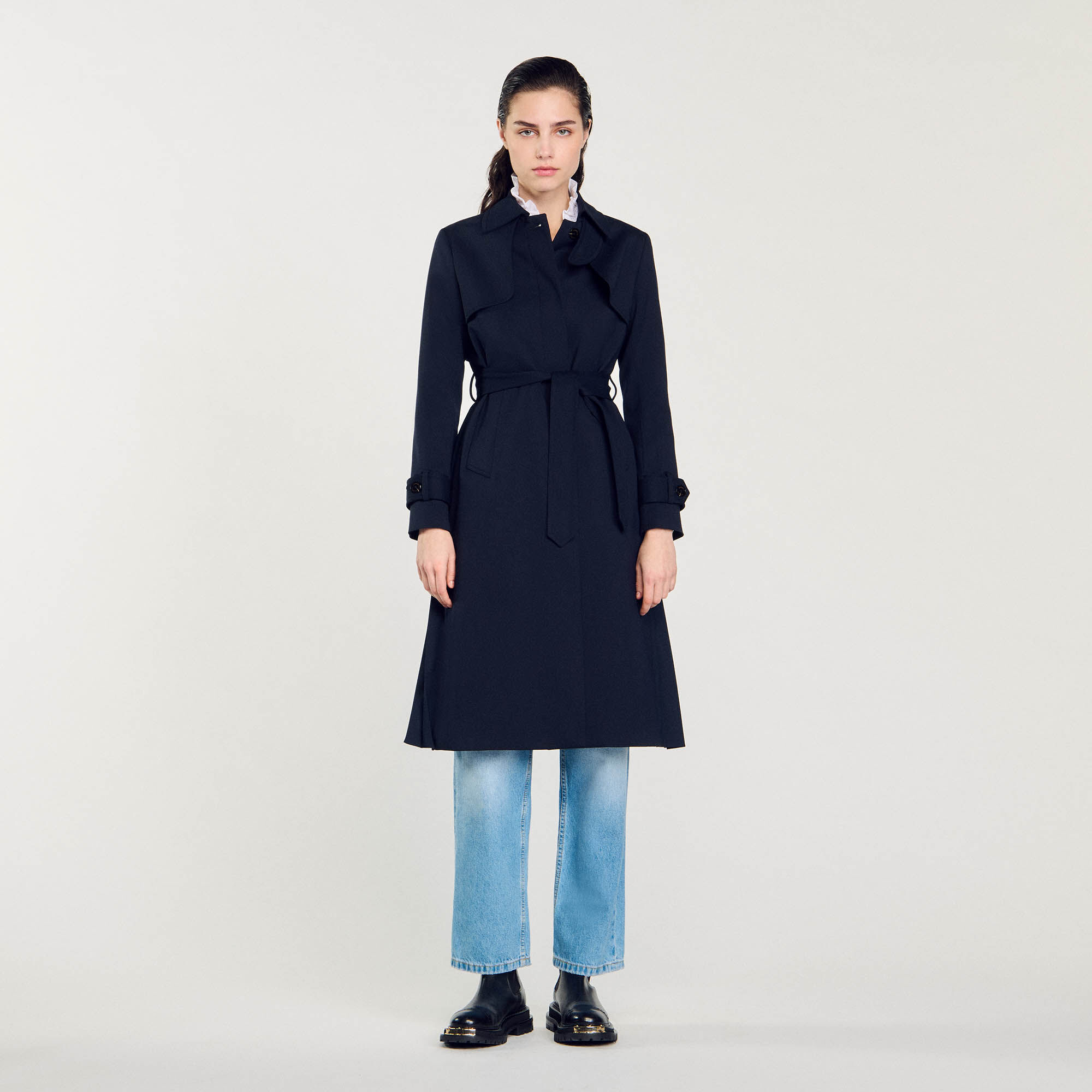 Gabardina con inserto plisado