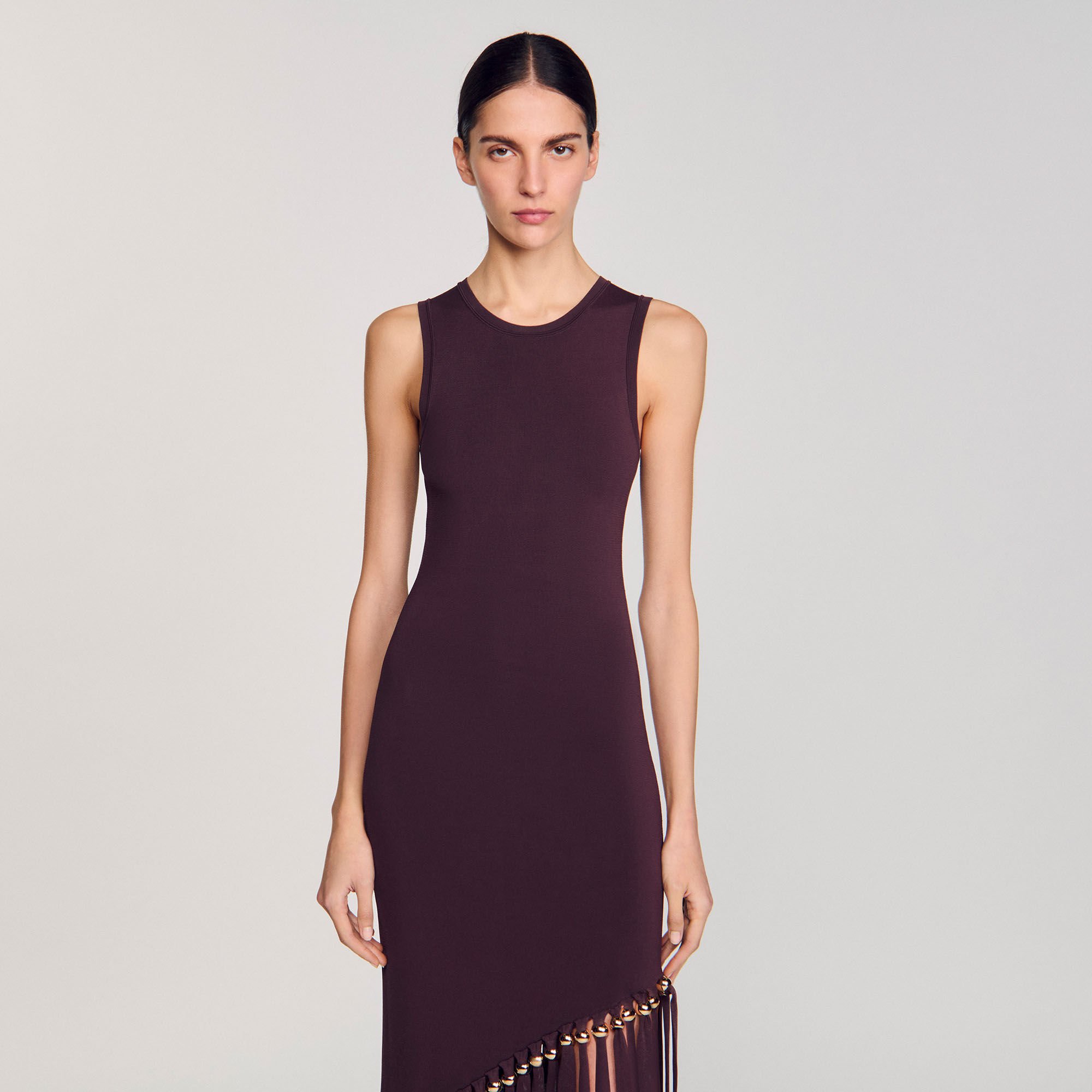 Maxivestido con flecos y cuentas