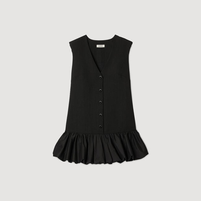 Vestido corto de sastre con volante