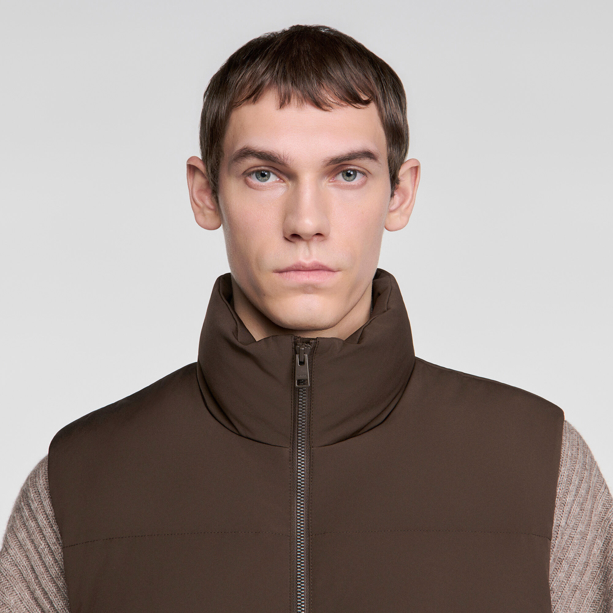 Anorak sin mangas con cremallera - Hombre | Sandro