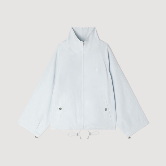 Cazadora ancha bordada cuello alto