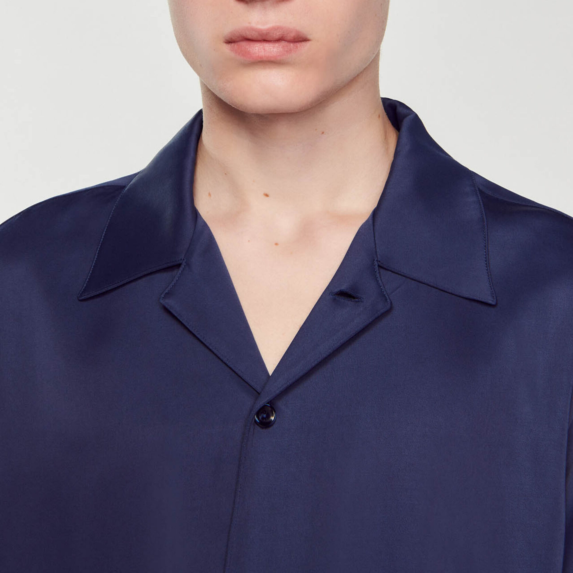 Camisa fluida