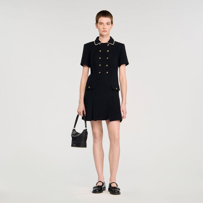 Vestido corto de tweed con botones
