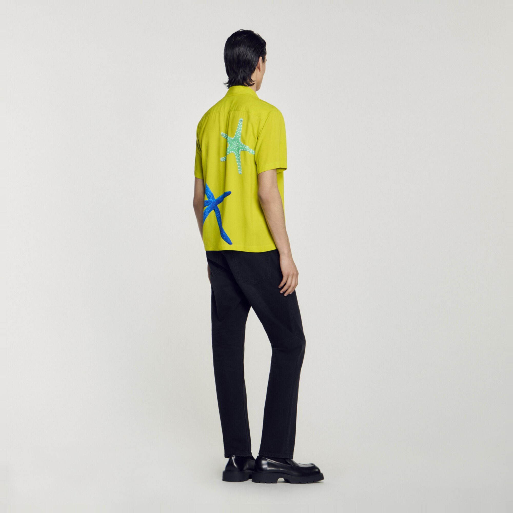 Camisa con estampado estrellas de mar