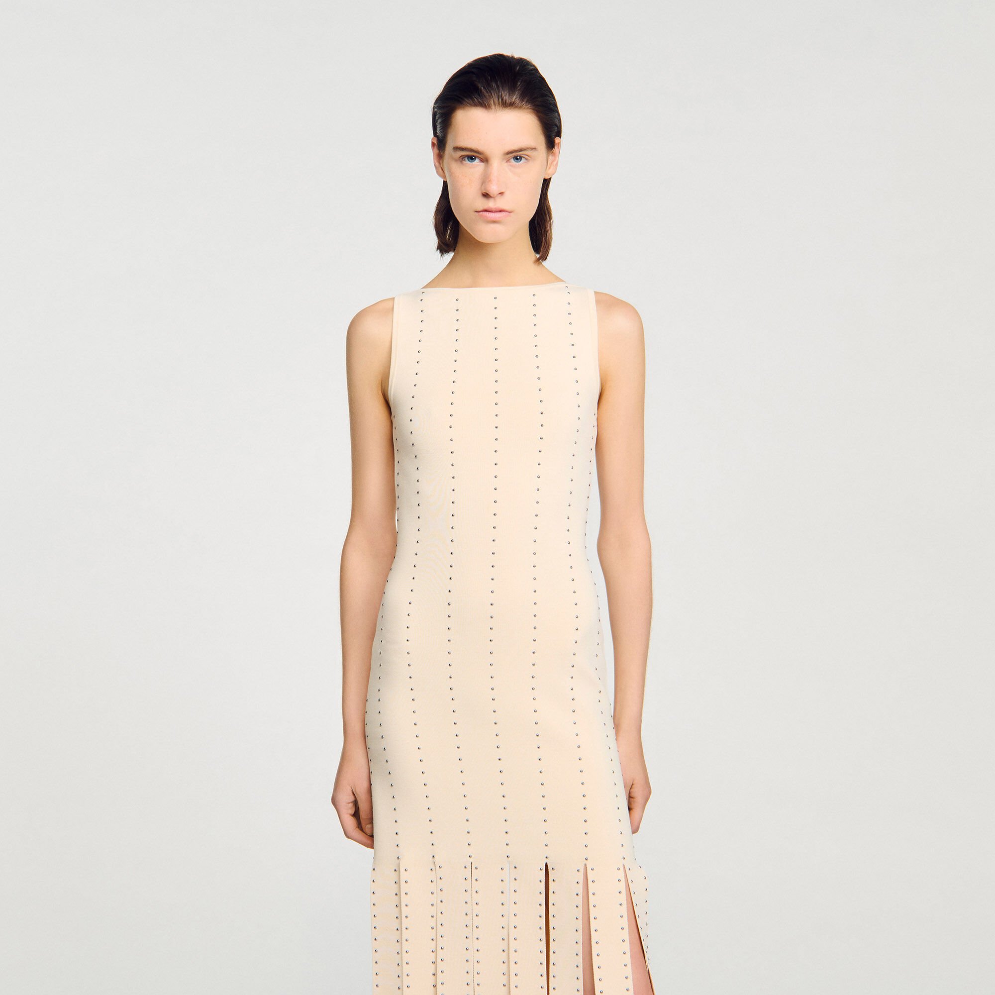 Vestido largo de punto con flecos