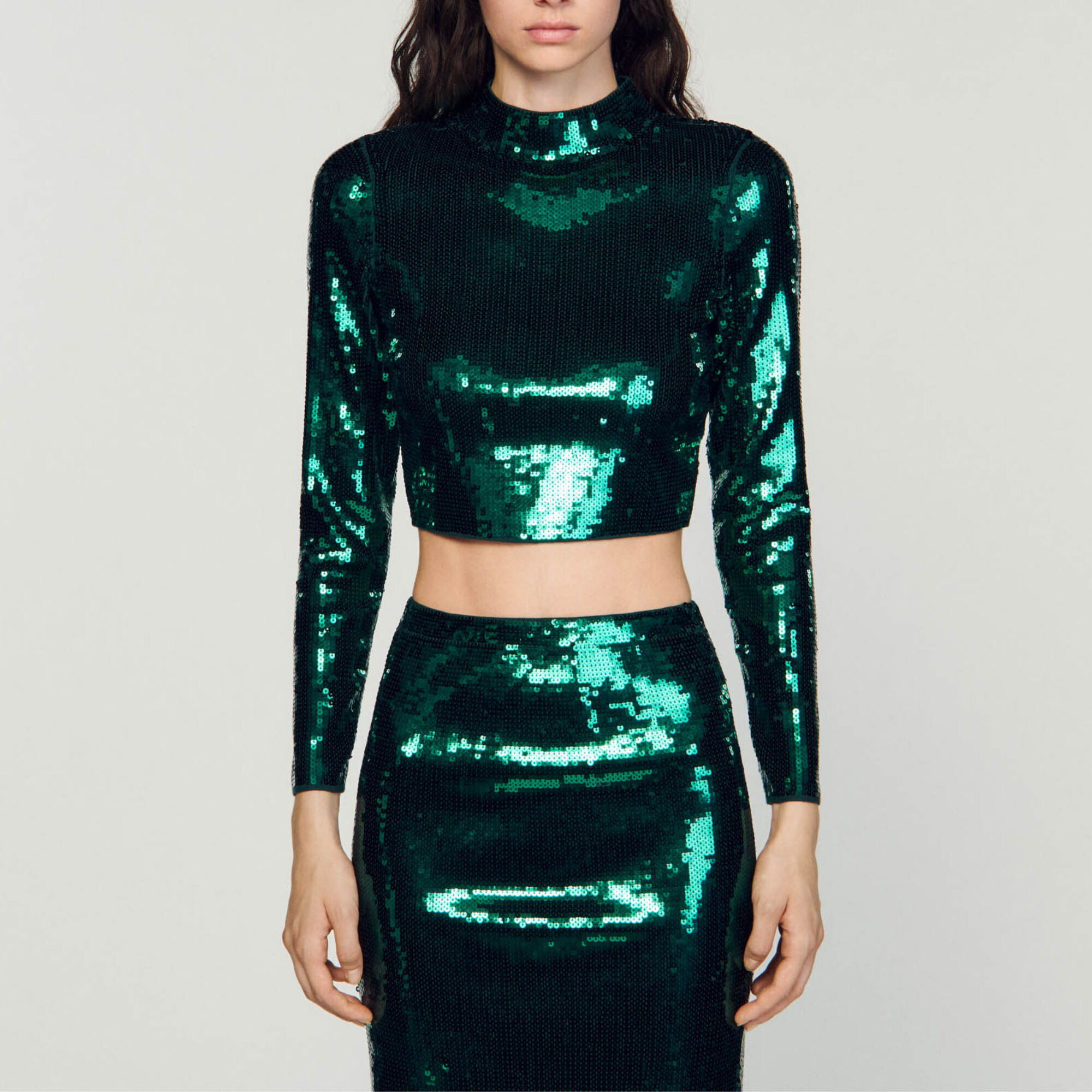 Jersey corto de punto con lentejuelas