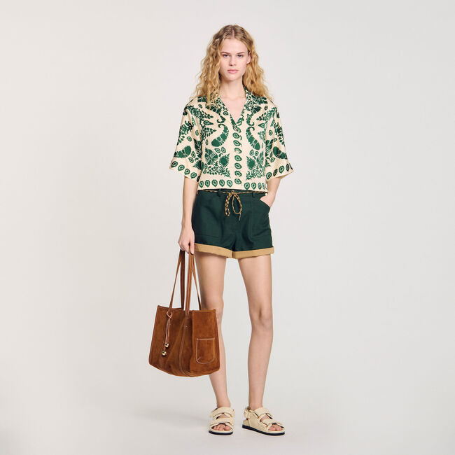 Camisa con estampado floral