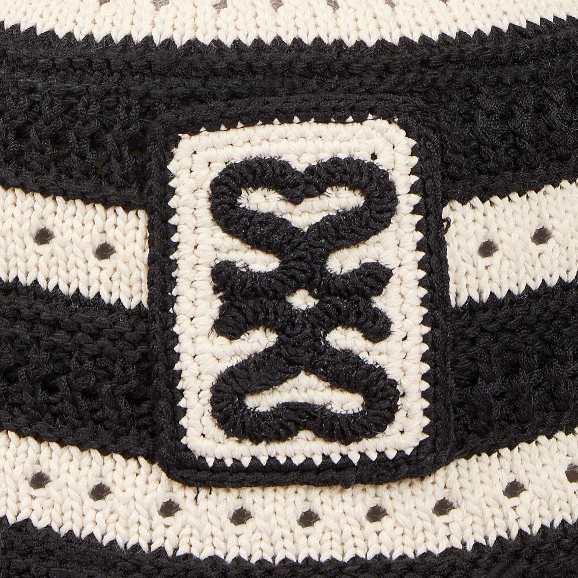 Gorro de pescador ganchillo a rayas