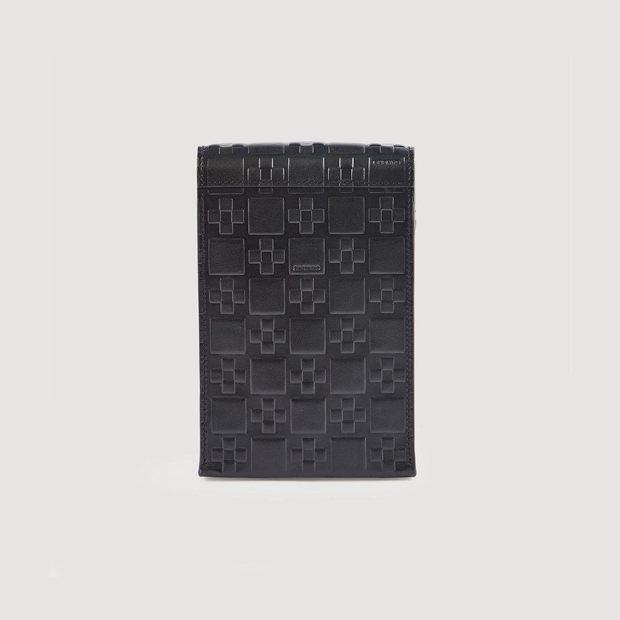 Pochette de piel repujada monograma S