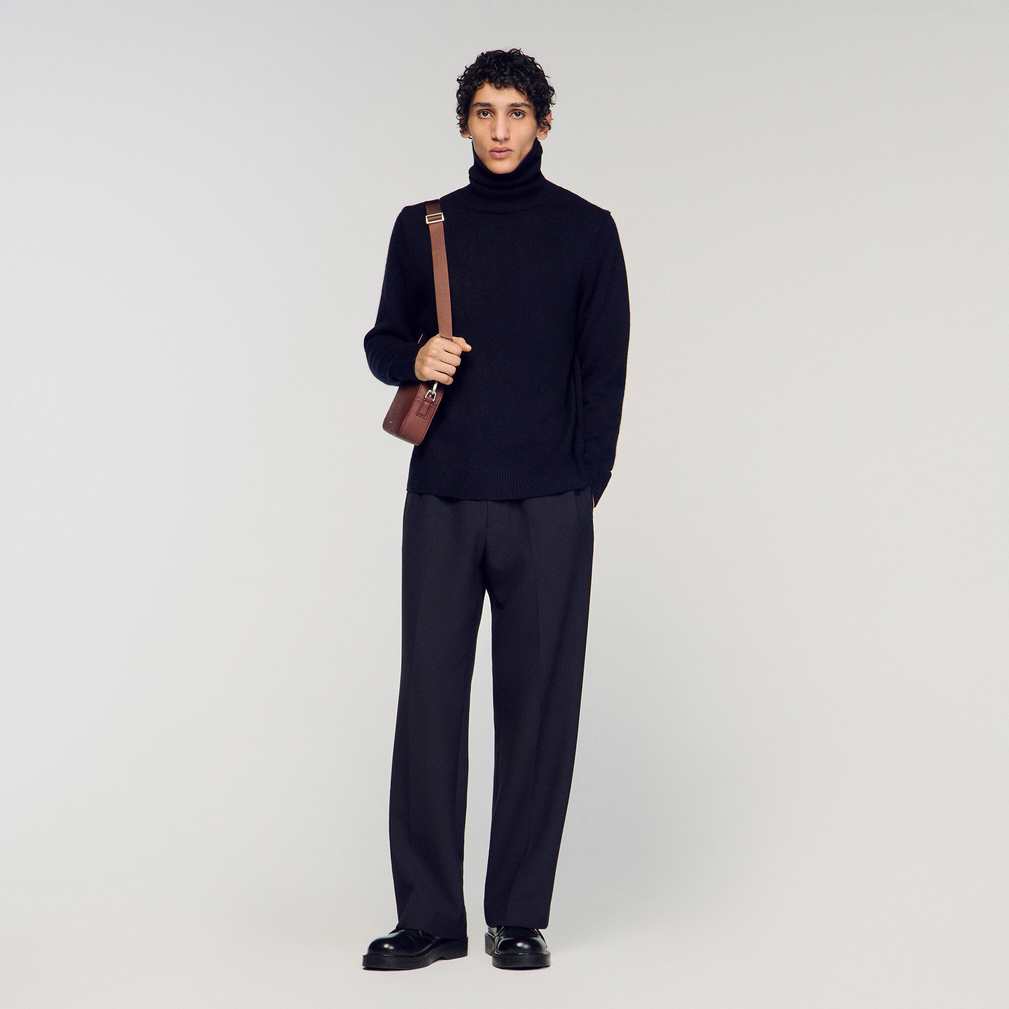 Jersey cuello vuelto de lana y cachemira