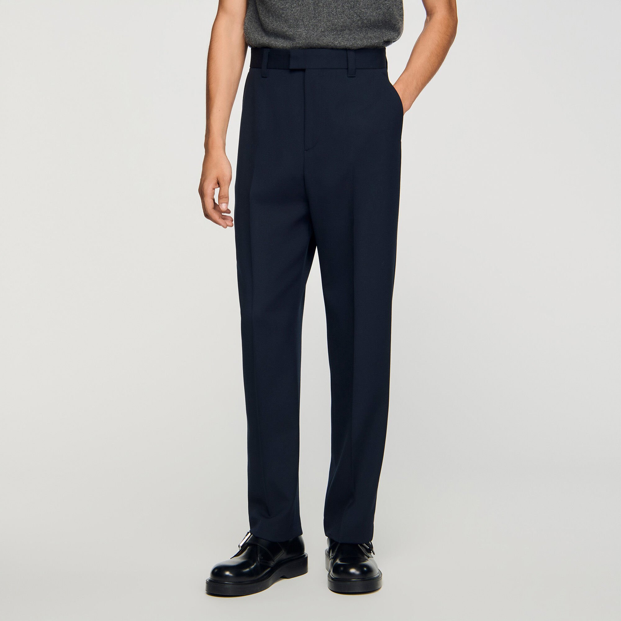 Pantalón ancho