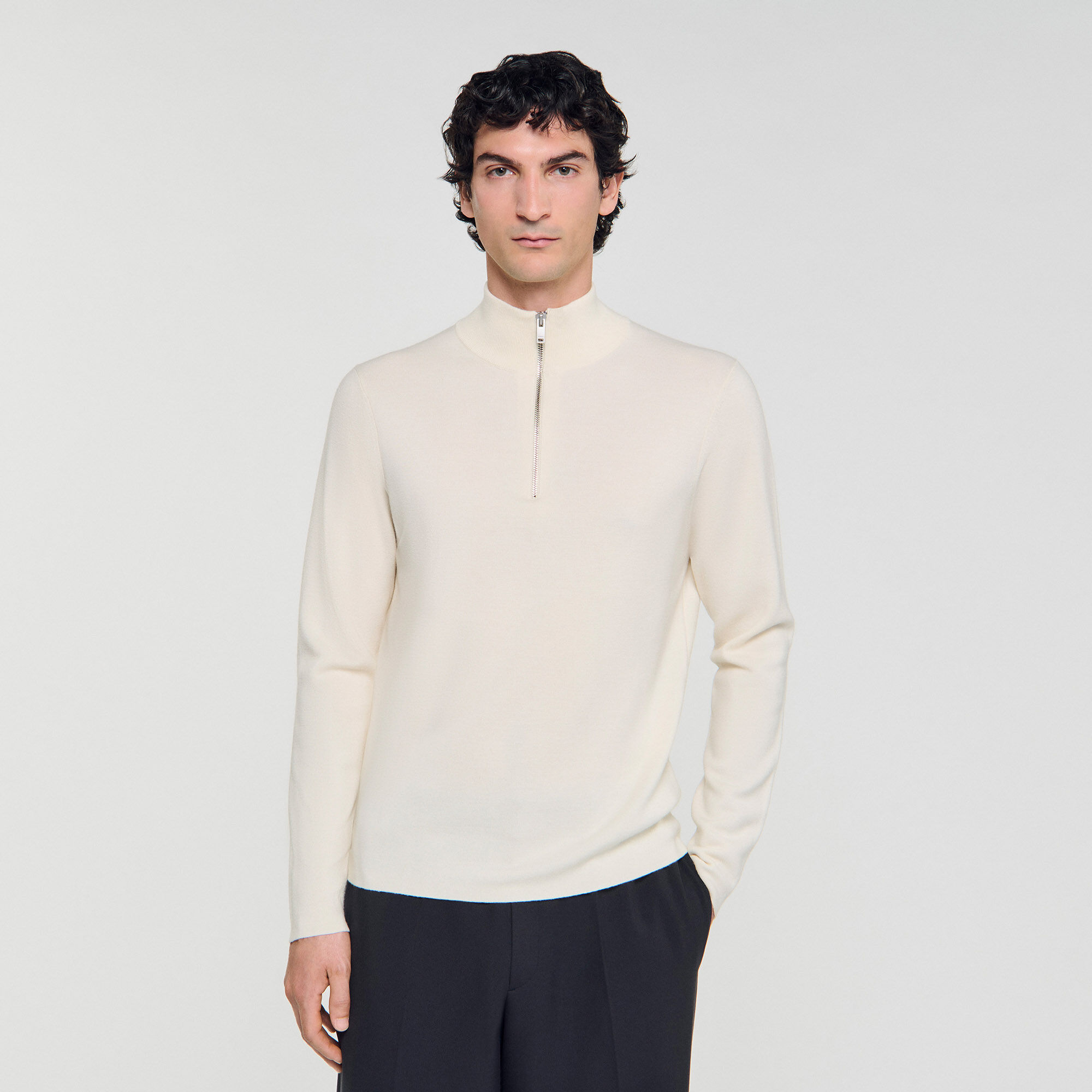 Jersey de lana con cuello de cremallera