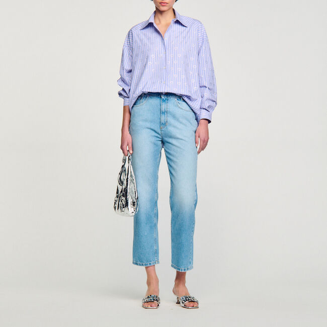 Camisa decorada con corazones de strass