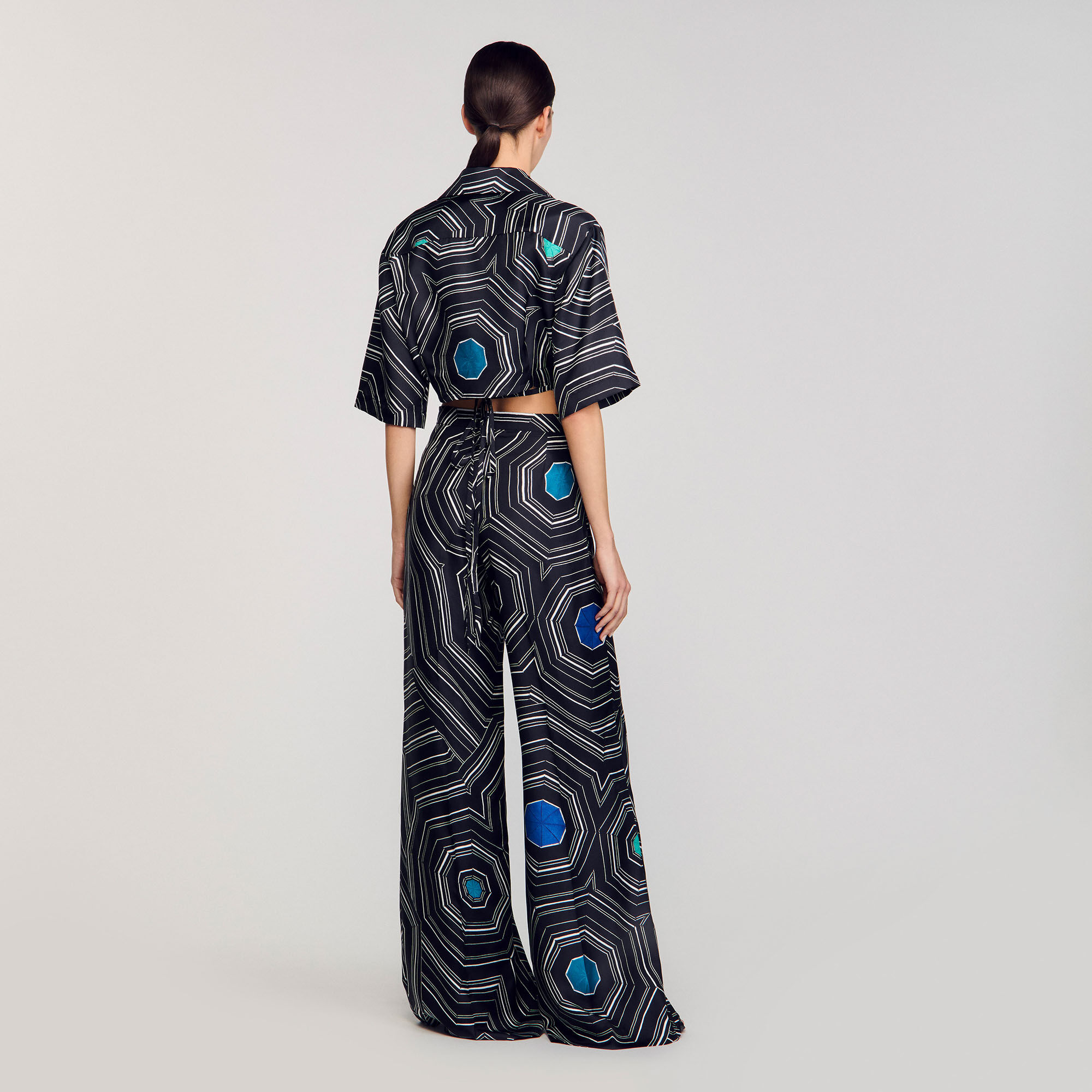 Pantalón de seda con espirales