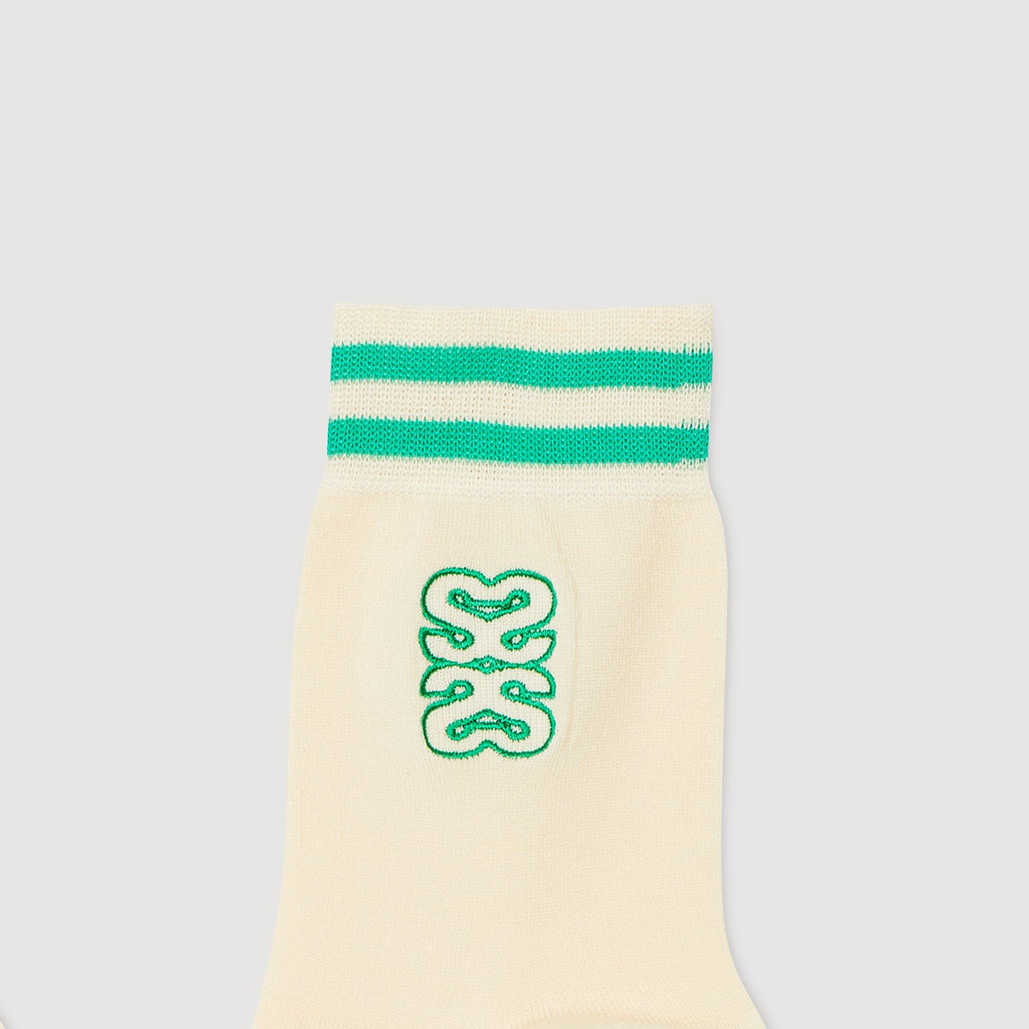 Calcetines bordados