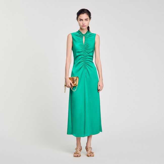 Vestido drapeado de raso
