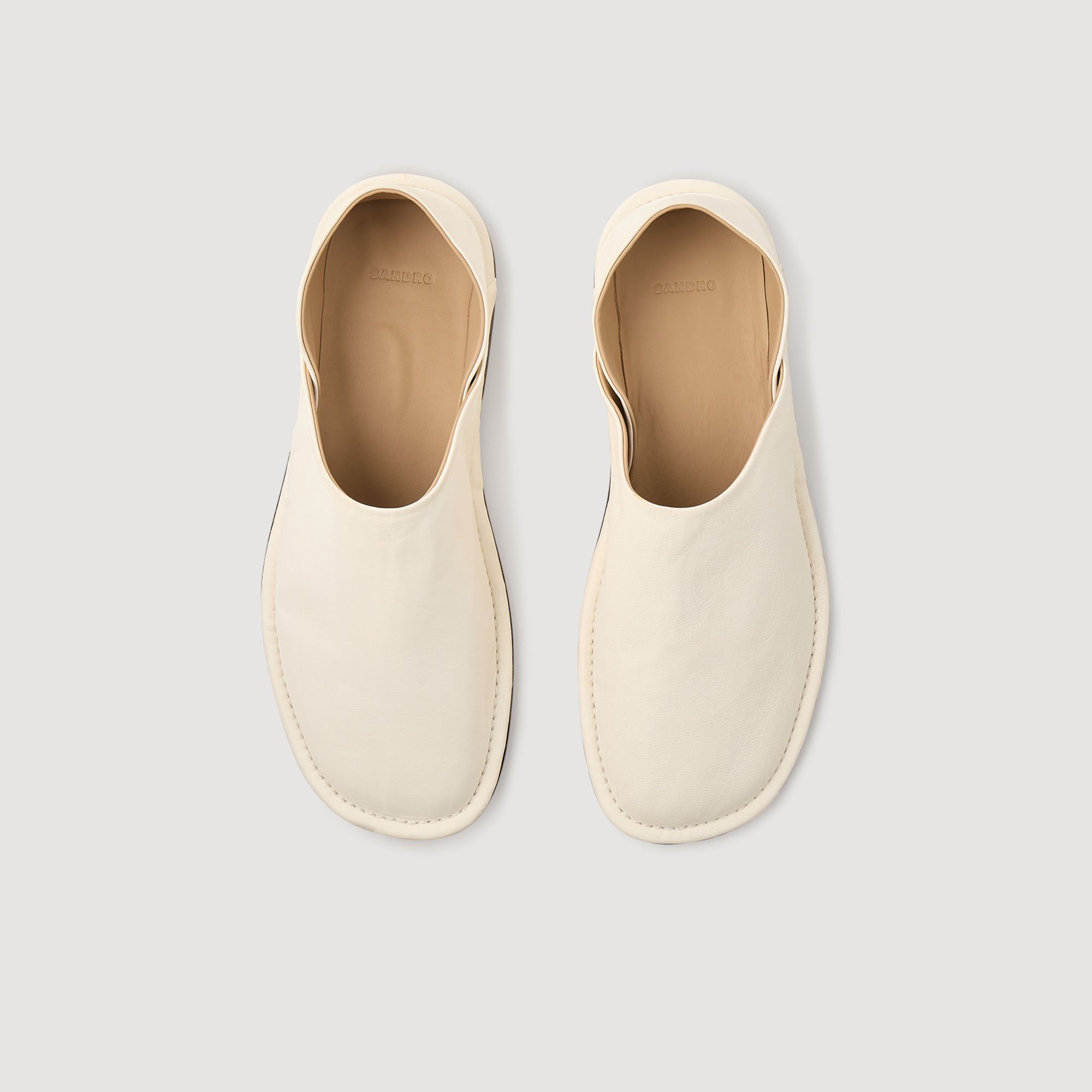 Slippers de cuero granulado