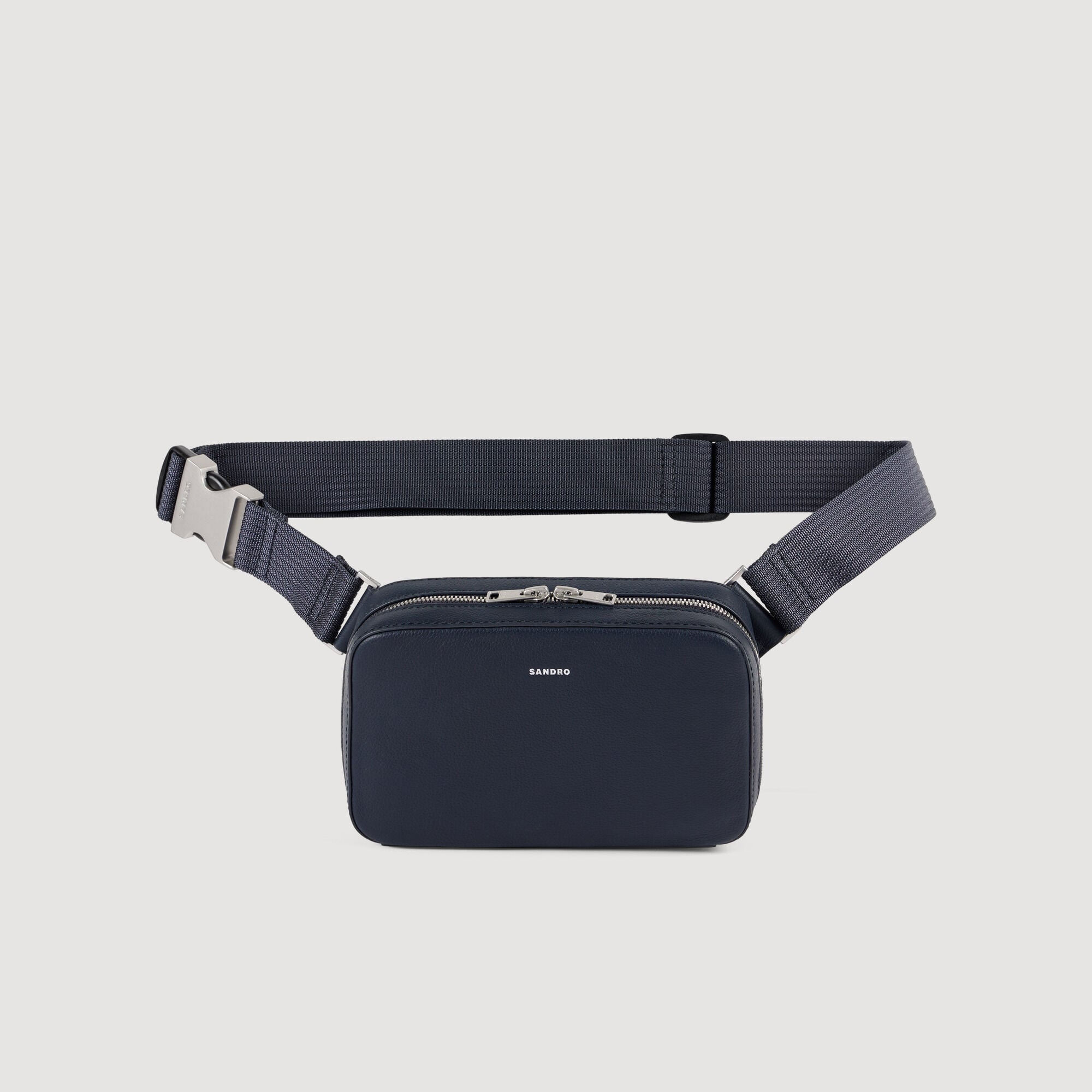 Bolso peque&ntilde;o de cuero granulado