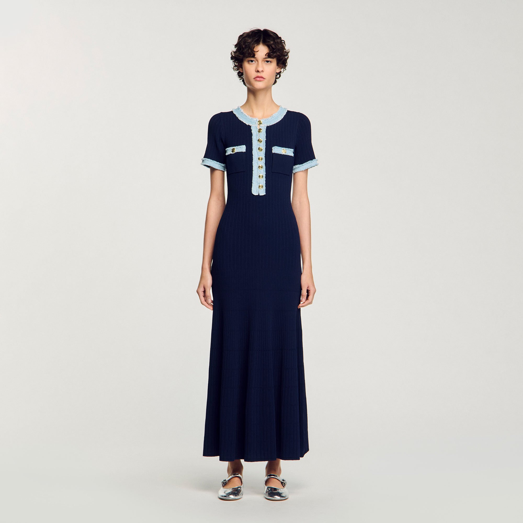 Vestido midi de punto y denim